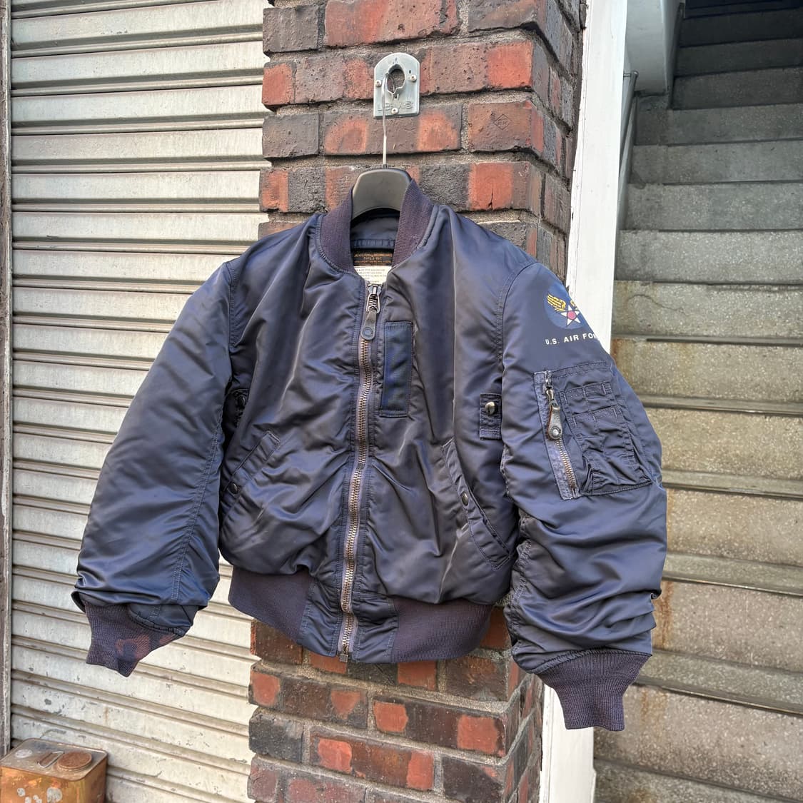 알파인더스트리 네이비 B-15C 플라이트 자켓 상품이미지1