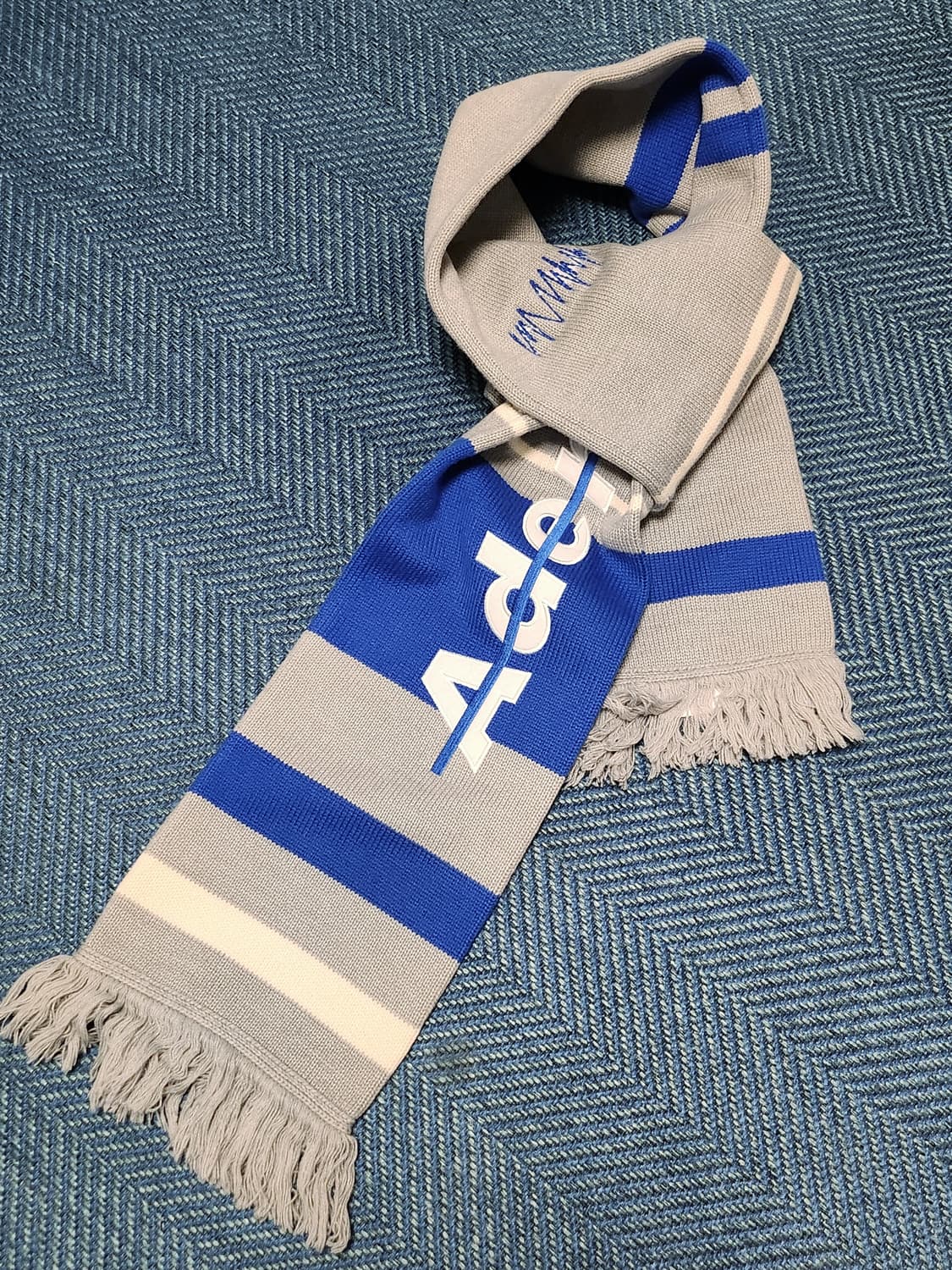 (희귀 매물없음) 아더에러 19FW 머플러 그레이 새상품 상품이미지2