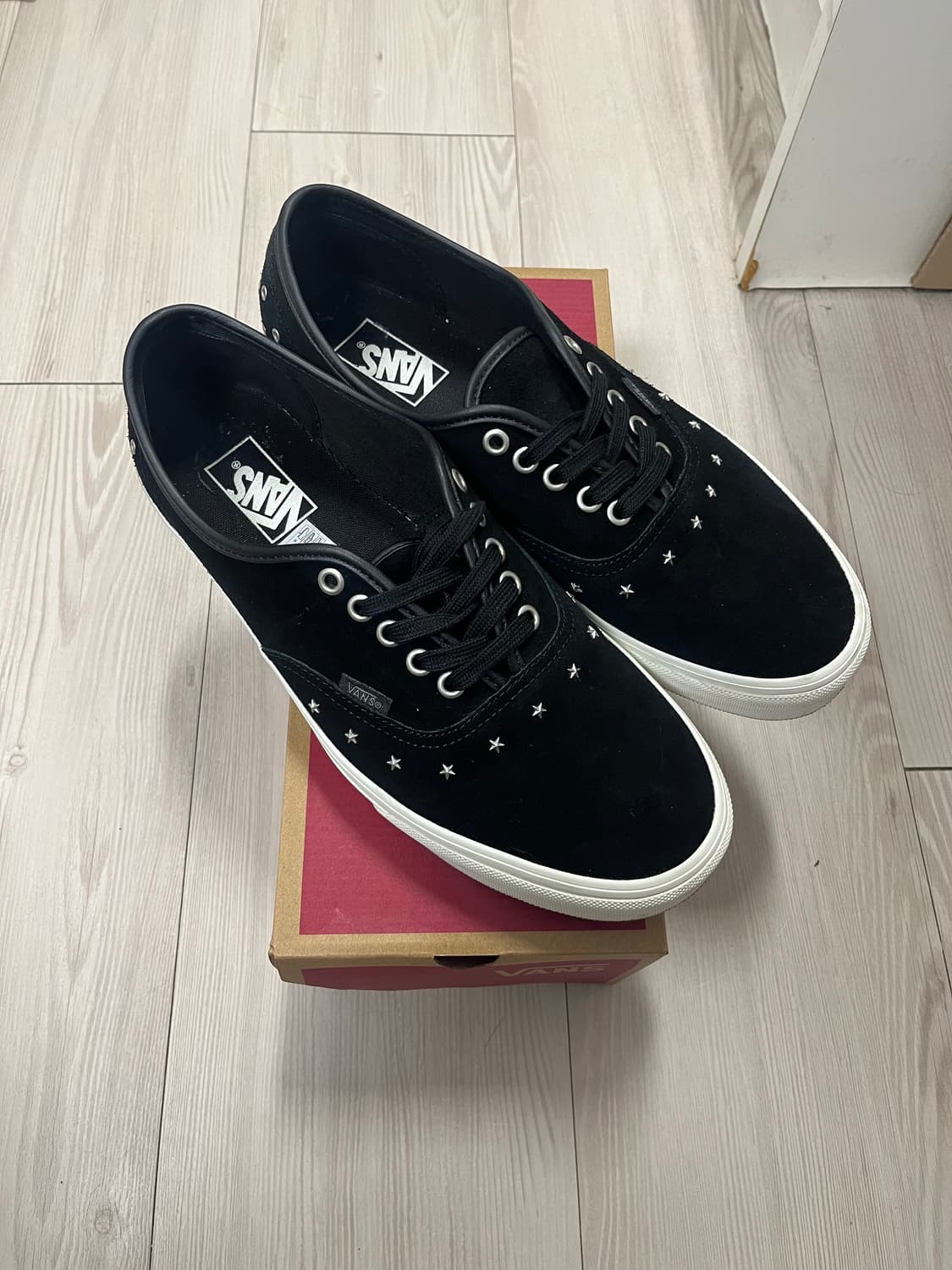 [290] 반스 어센틱 메탈릭 스터드 아일렛 상품이미지1