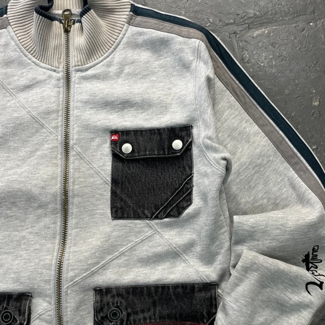 95 퀵실버 쓰리포켓 집업  상품이미지2