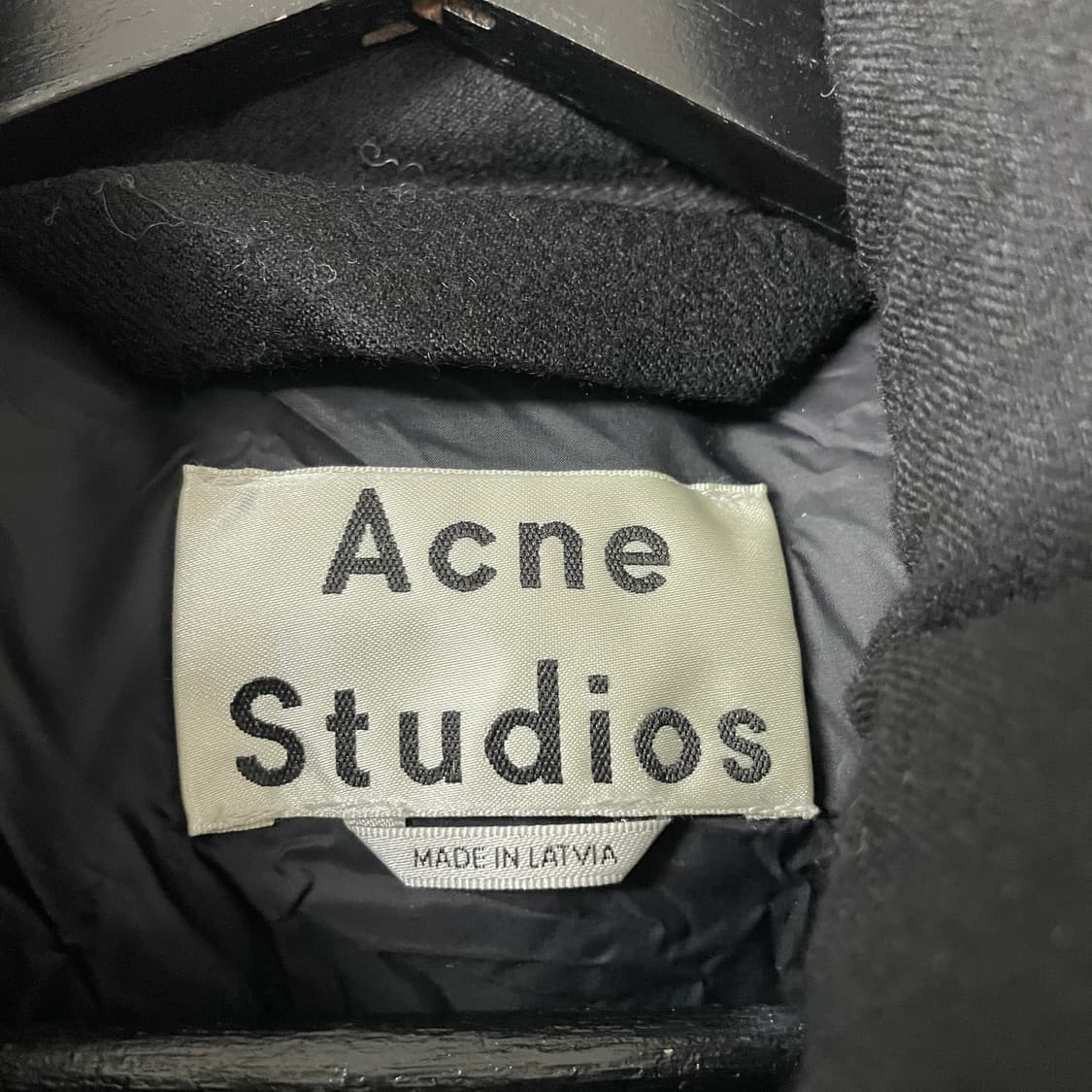 아크네스튜디오 블랙 패딩 44 상품이미지6