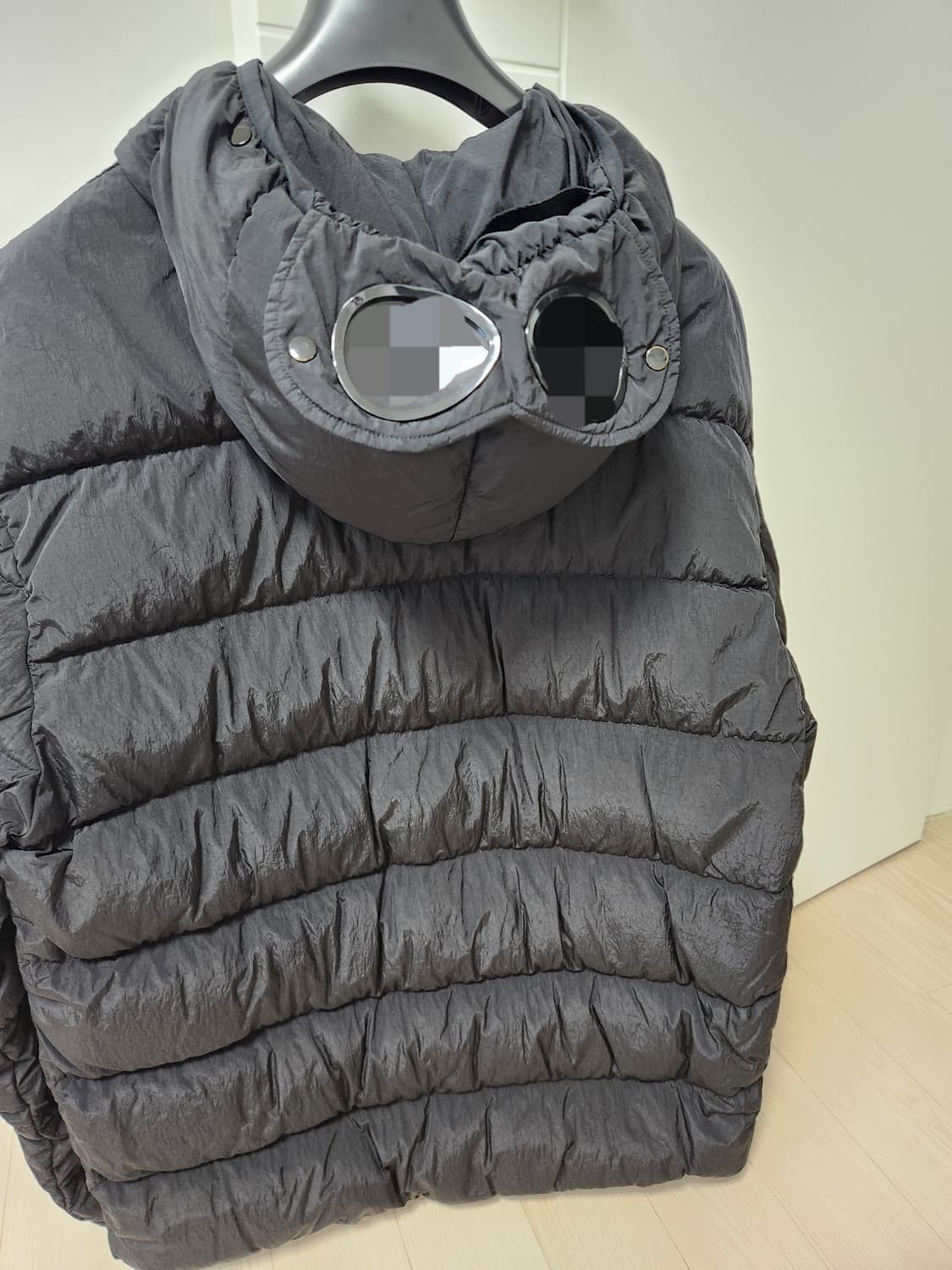 씨피컴퍼니 패딩 Chrome-R Goggle Down Jacket 상품이미지3