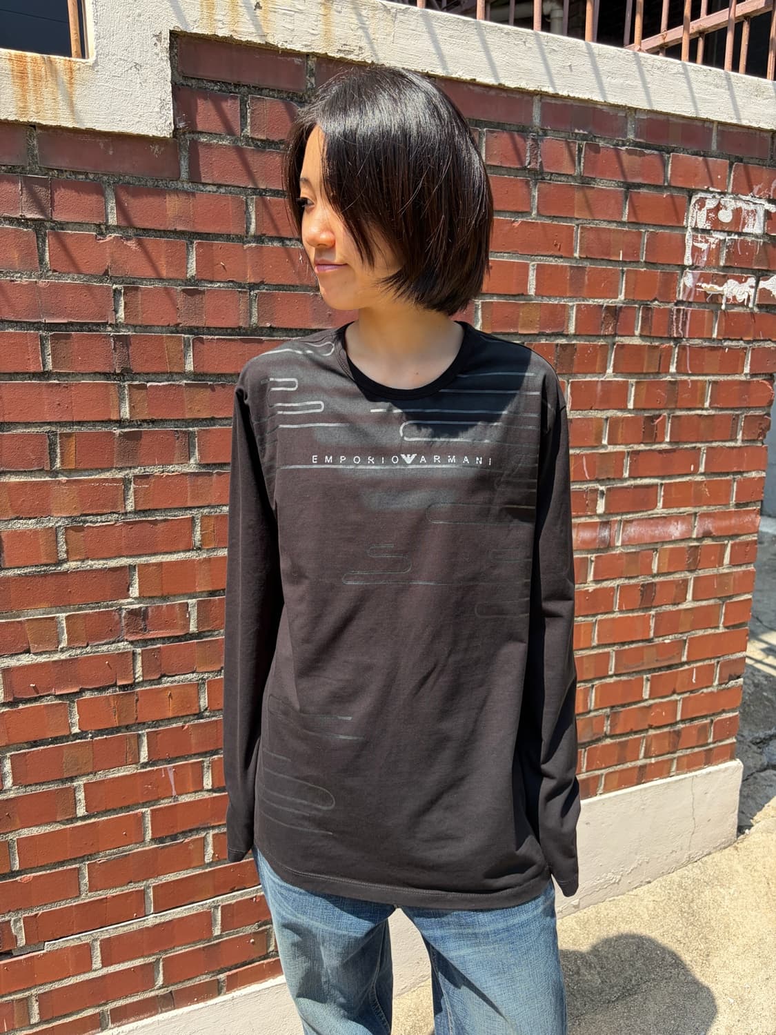 Emporio Armani 라인 그래픽 블랙 스판 롱슬리브 L 상품이미지2
