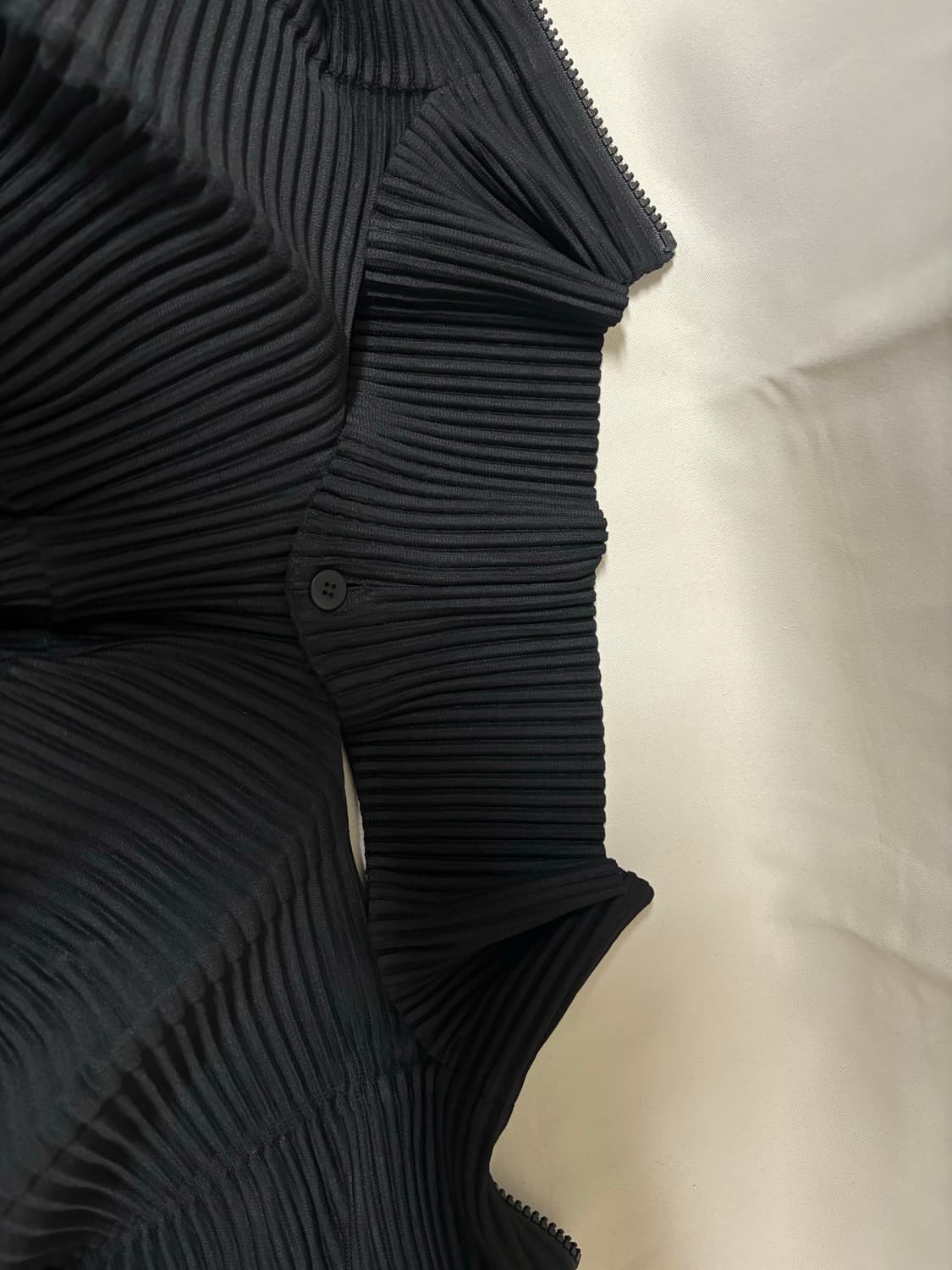 옴므플리세 이세이미야케 플리츠 코트 3사이즈 상품이미지6