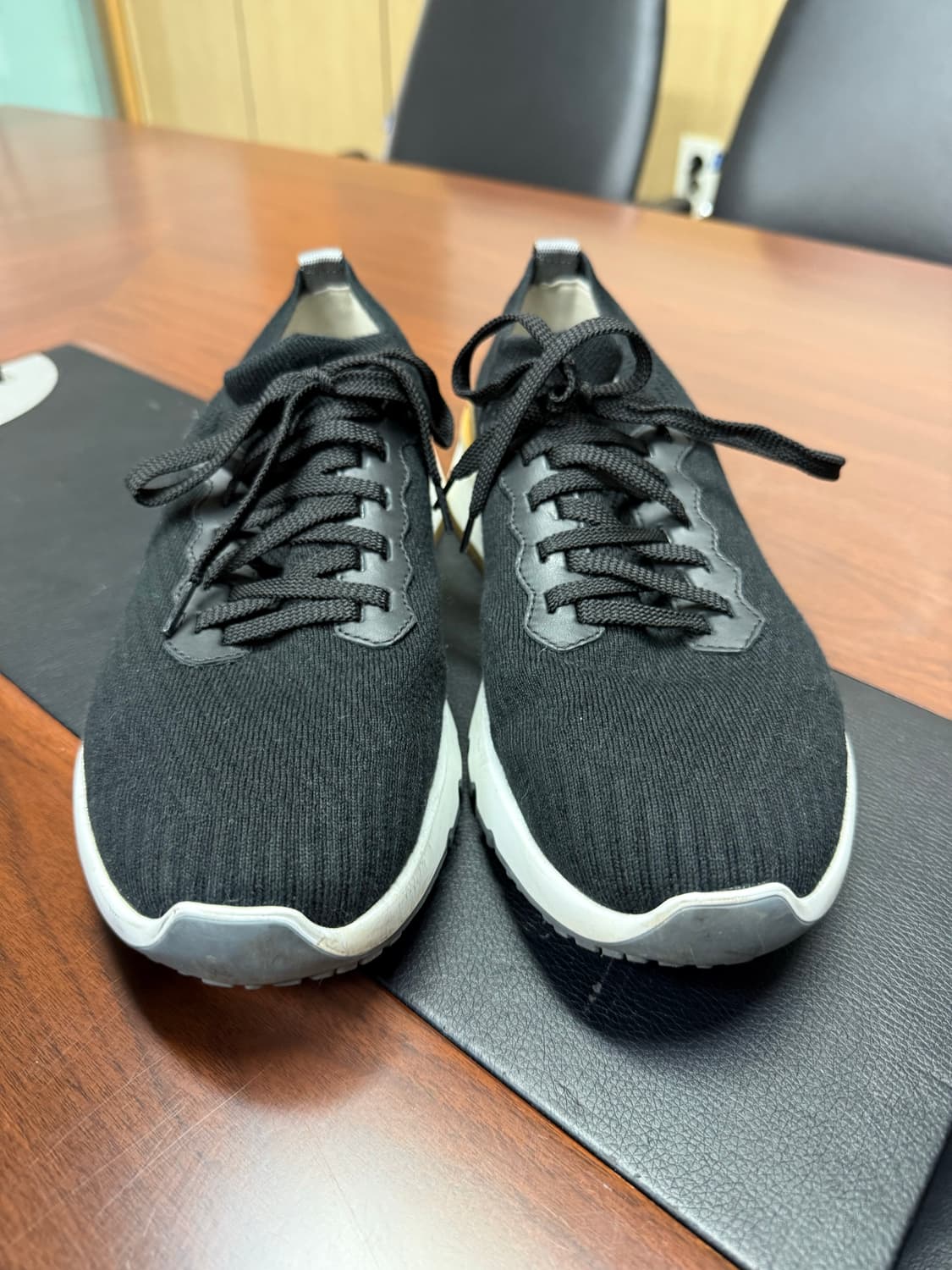 [42] 브루넬로쿠치넬리 코튼 니트 스니커즈 블랙 상품이미지7