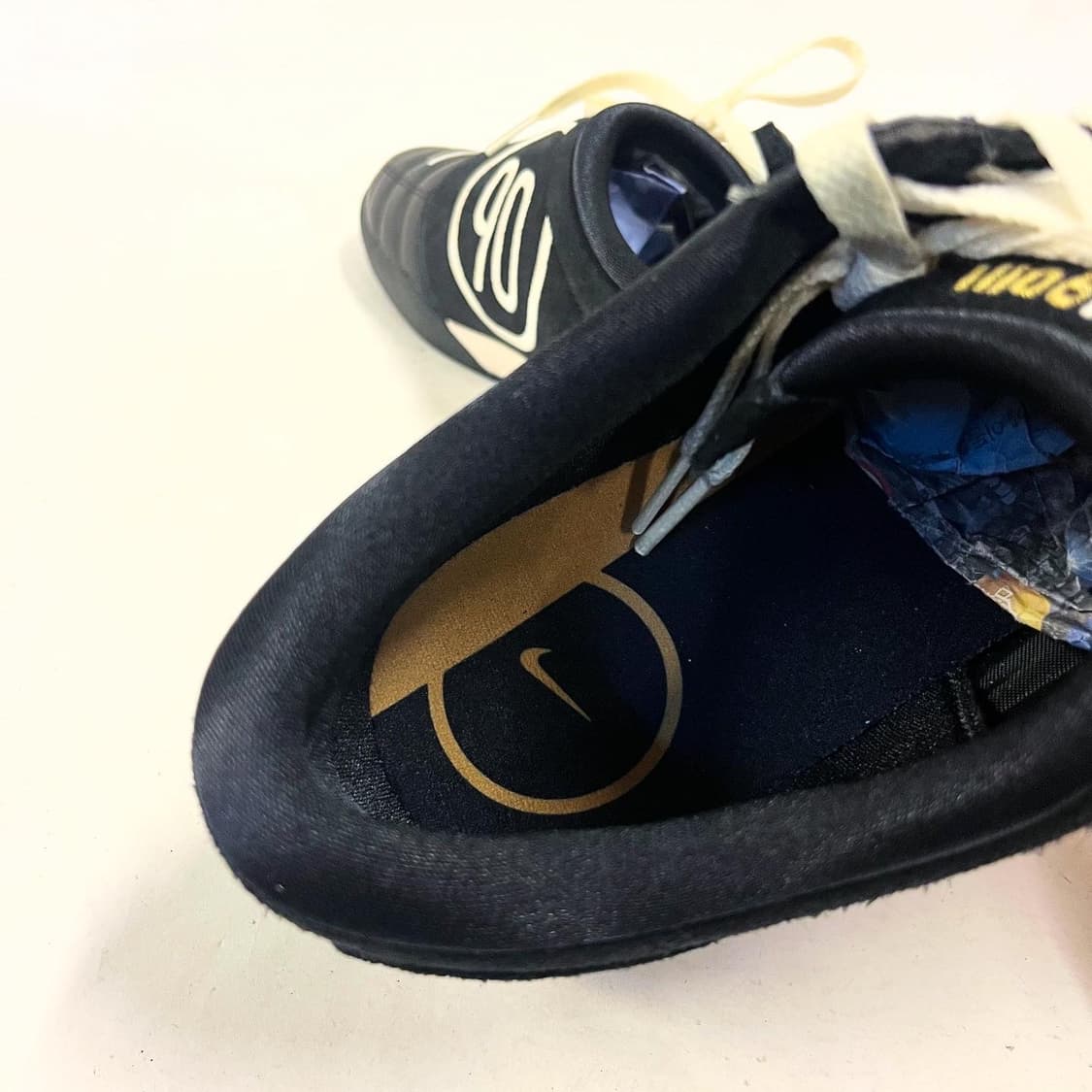 나이키 토탈90 메탈릭골드 상품이미지7