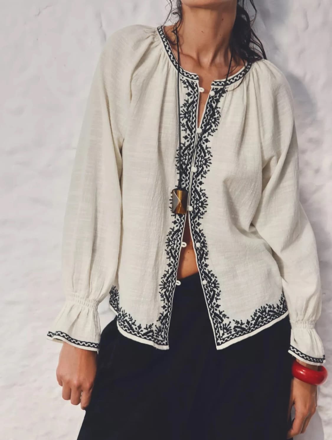 자라 자수 블라우스  상품이미지3