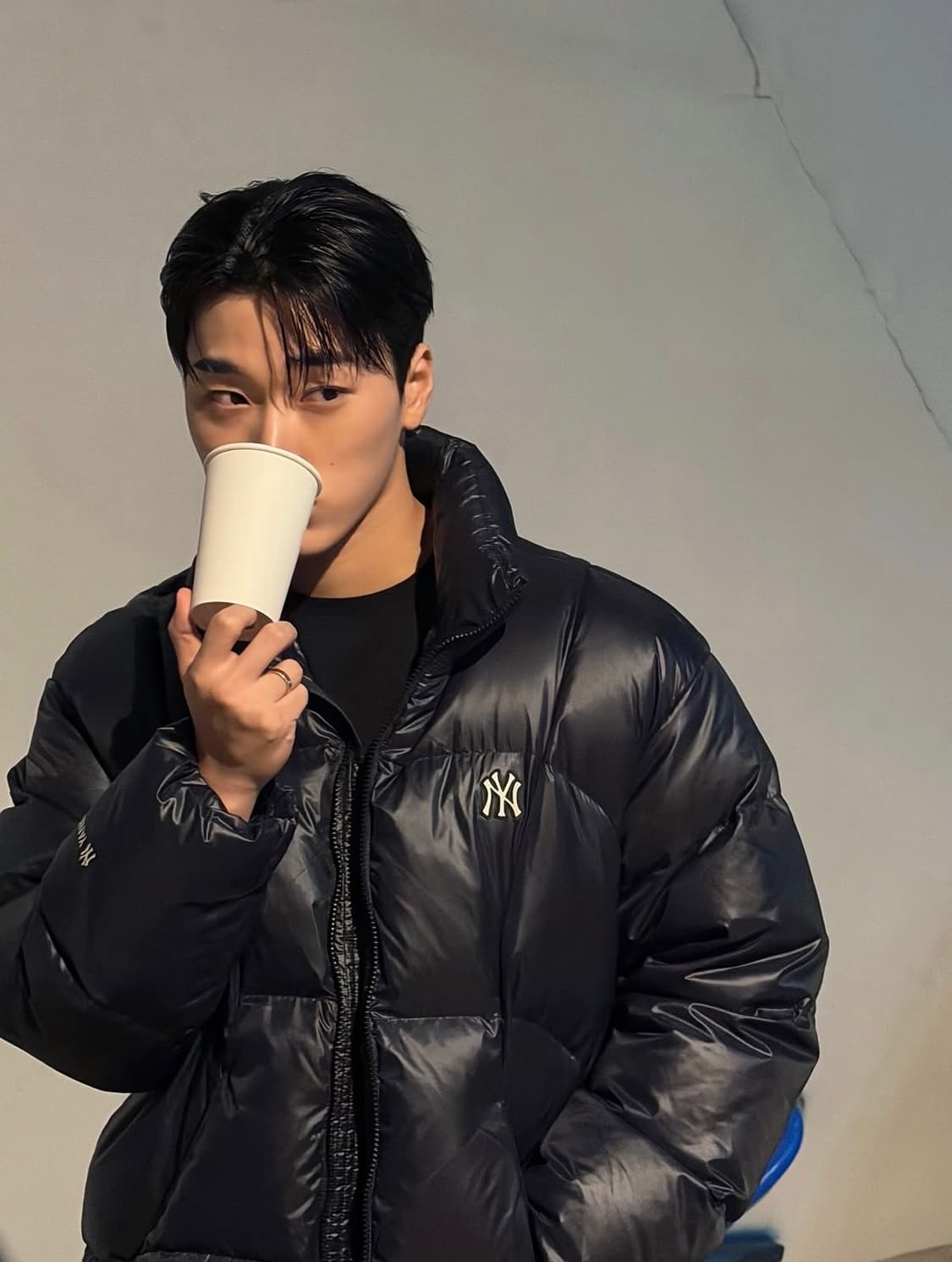 [에이티즈 산,키스오프라이프 쥴리,투어스 신유 착용] mlb 커브숏패딩 상품이미지1