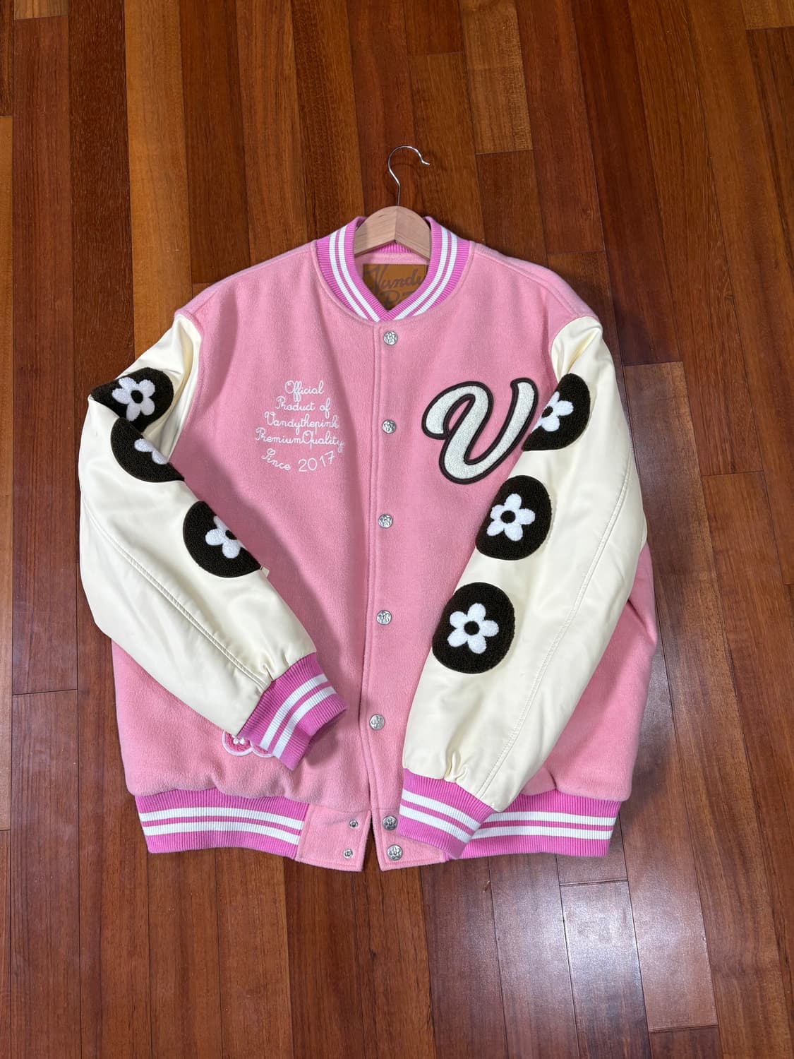 반디더핑크 바시티 자켓 아이스크림 핑크 상품이미지2