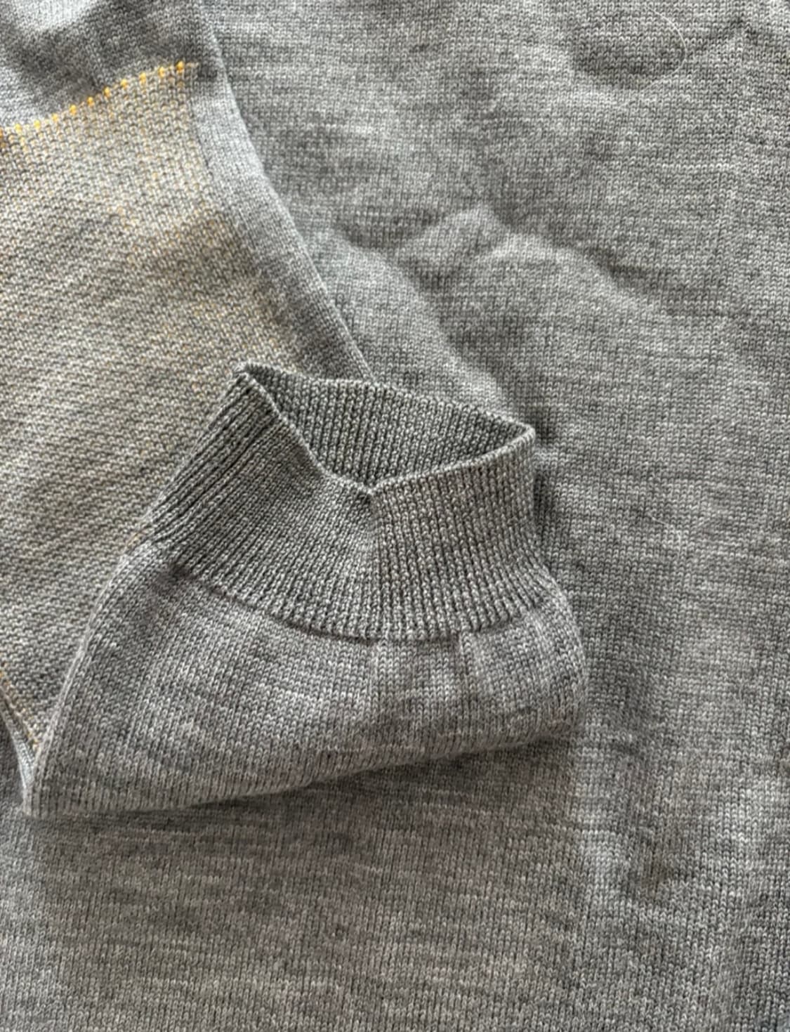 솔리드옴므 울 니트 (마르지엘라 맛) 상품이미지3