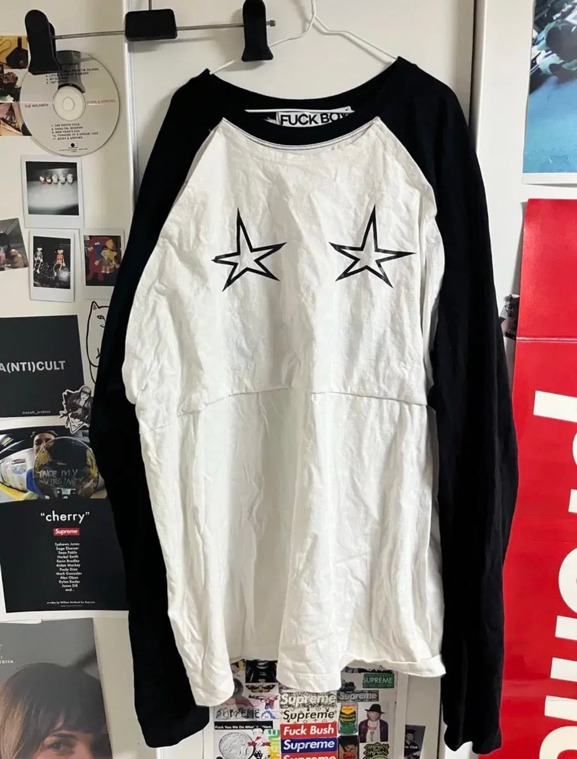 퍽보이 초판 롱슬리브 os 상품이미지1