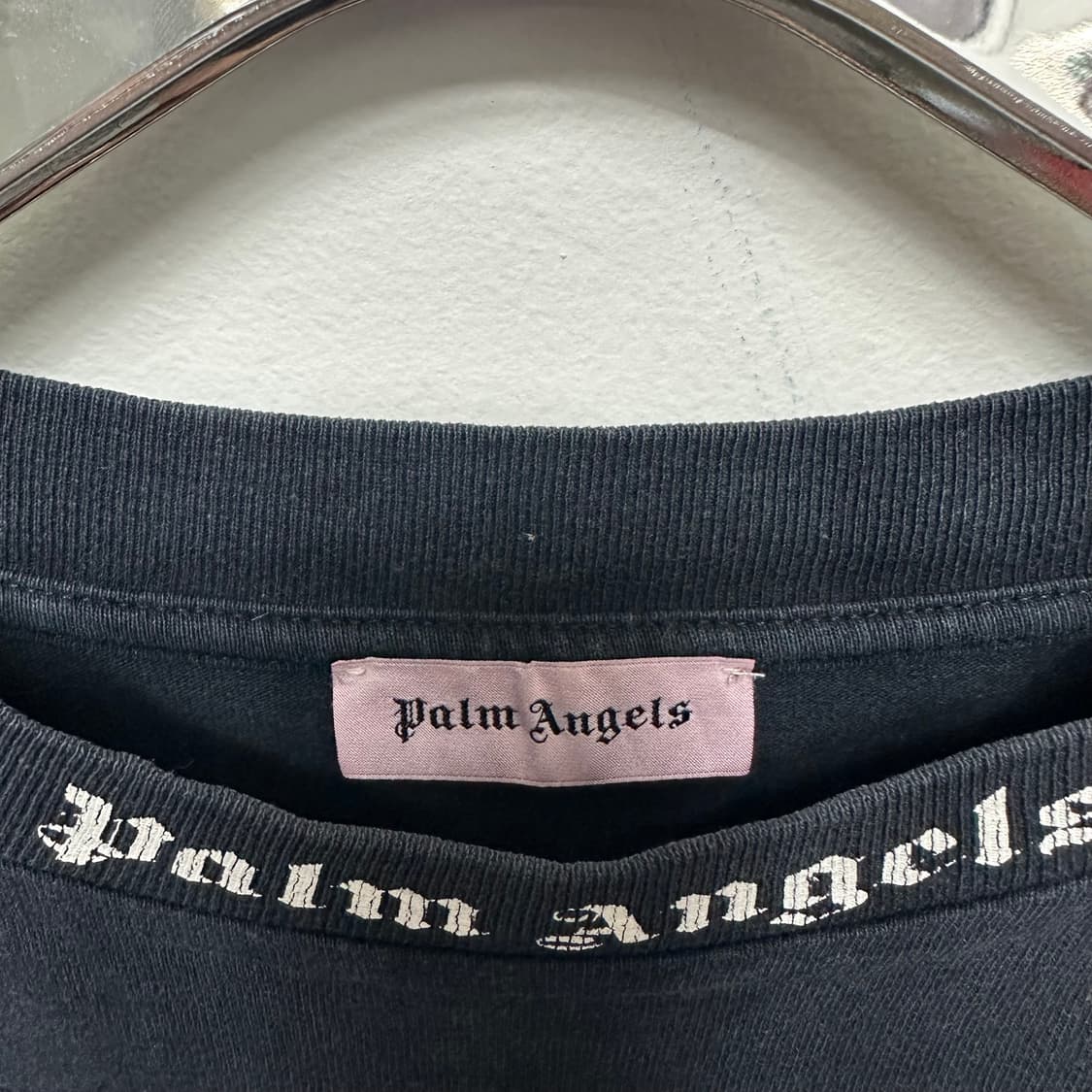 팜엔젤스 넥라인 백로고 티셔츠  상품이미지2