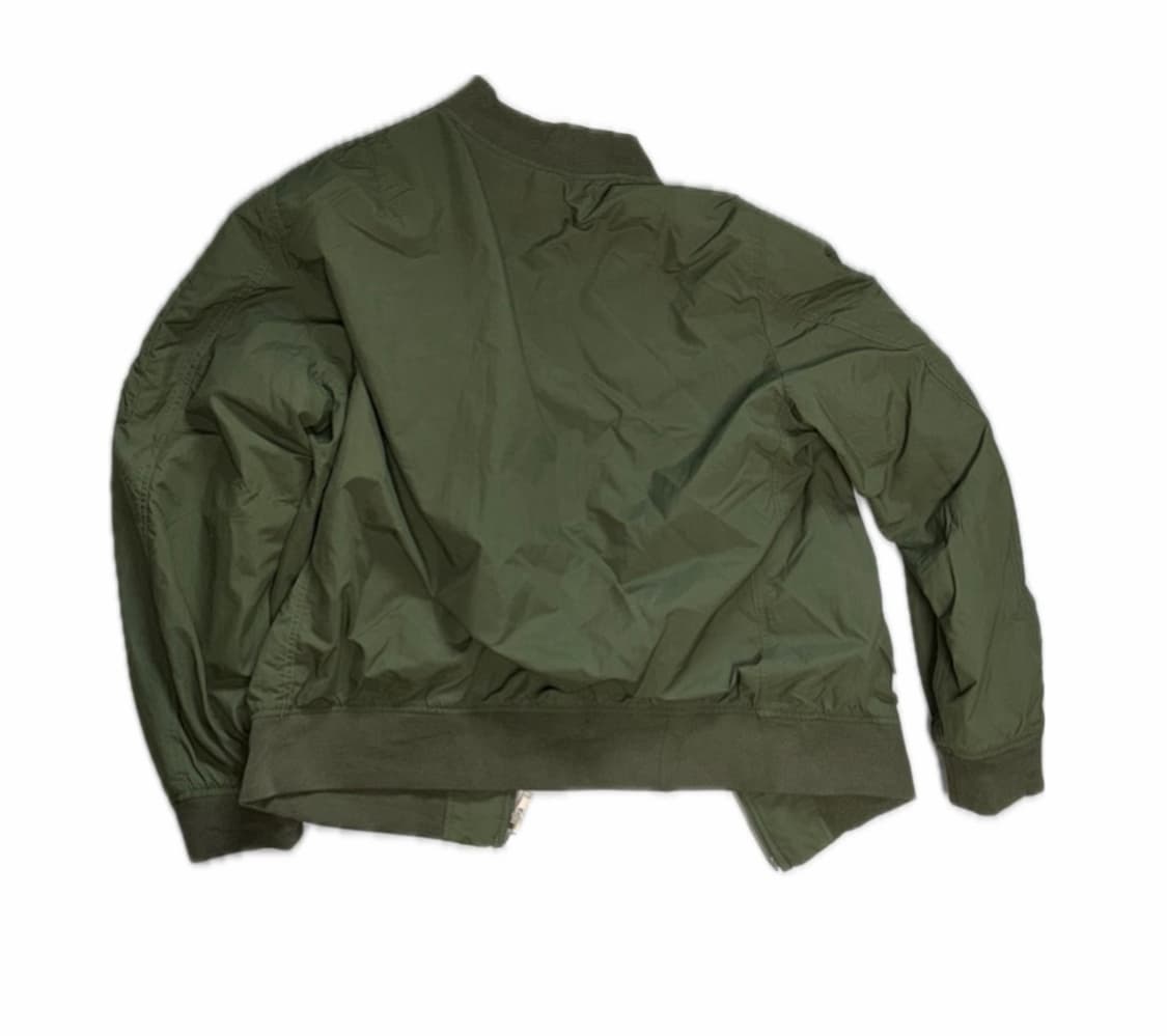 유니클로 투웨이 ma-1 항공점퍼 상품이미지6