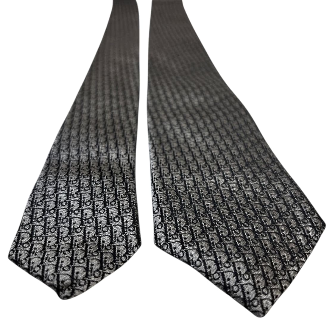 디올옴므 오블리크 실크 넥타이 그레이 상품이미지3
