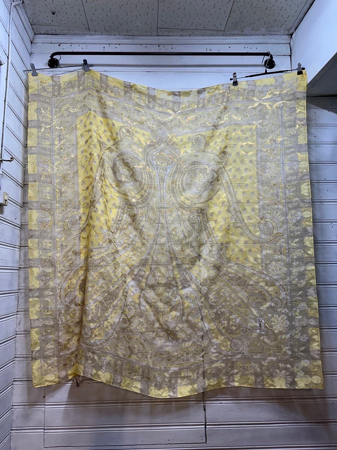 입생로랑 빅사이즈 실크 스카프 상품이미지1