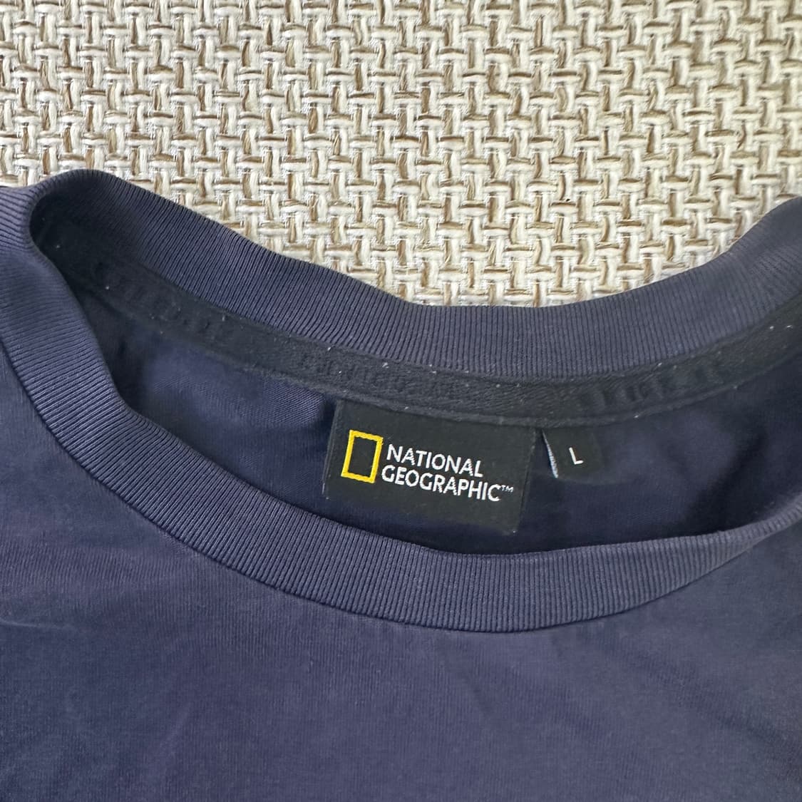 L 네셔널지오그래픽 라운드 반팔 티 0407D 상품이미지2