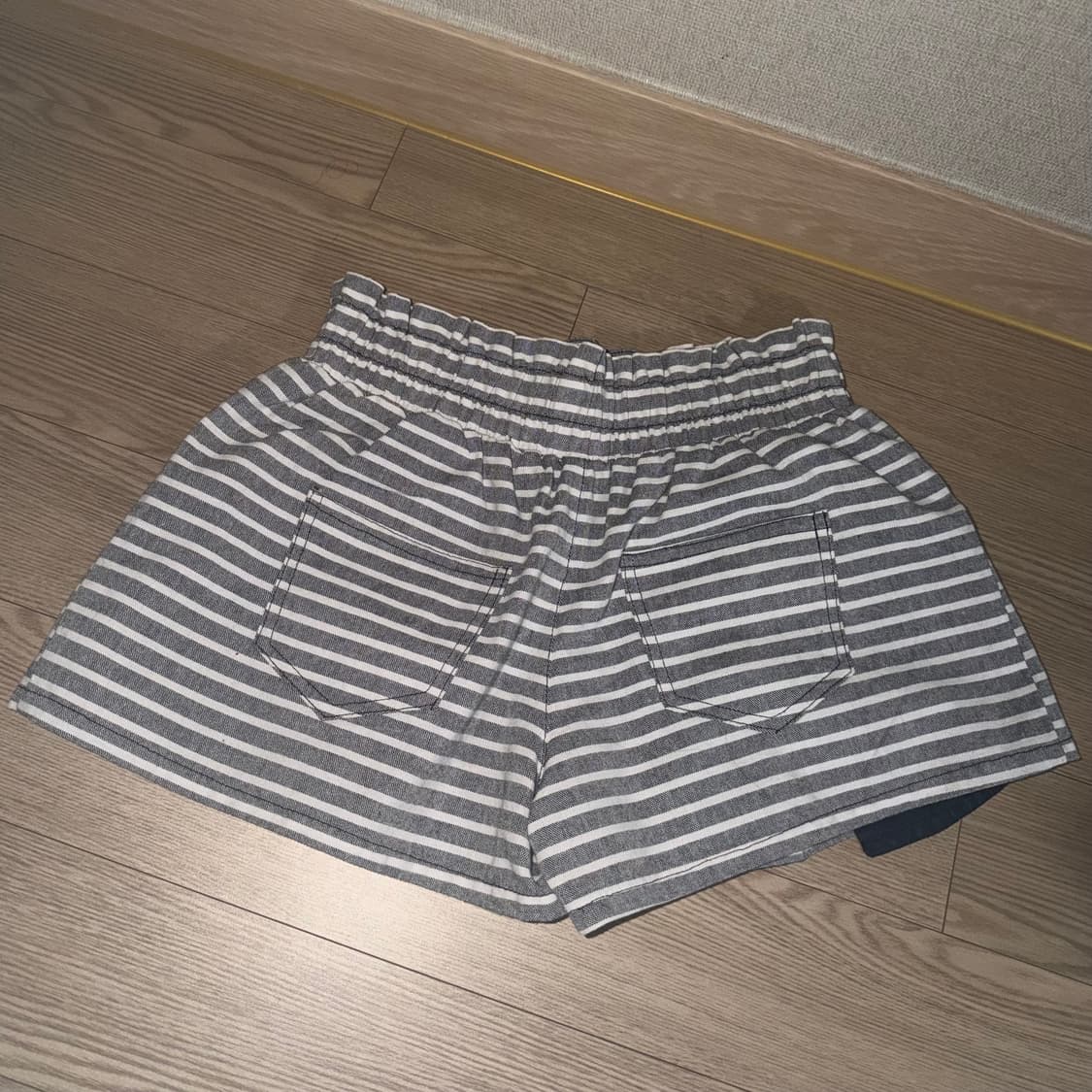 니콜클럽 뒷밴딩 반바지 상품이미지3