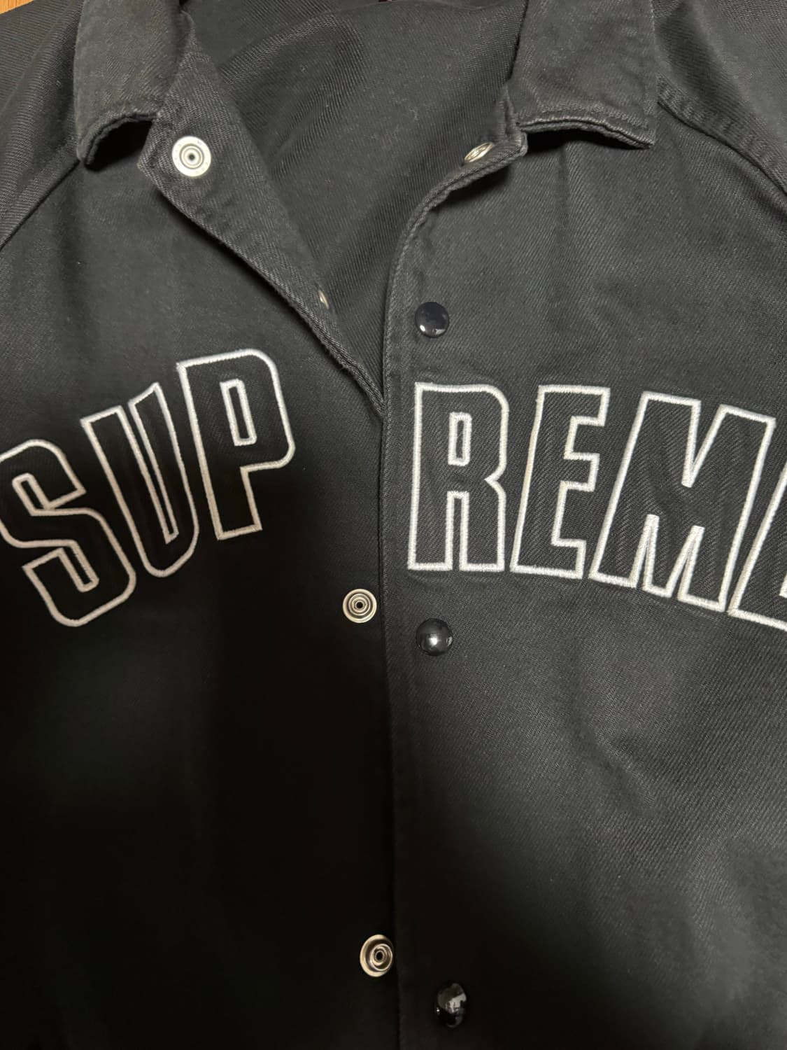 슈프림 아크 데님 코치자켓 블랙 24ss 상품이미지3