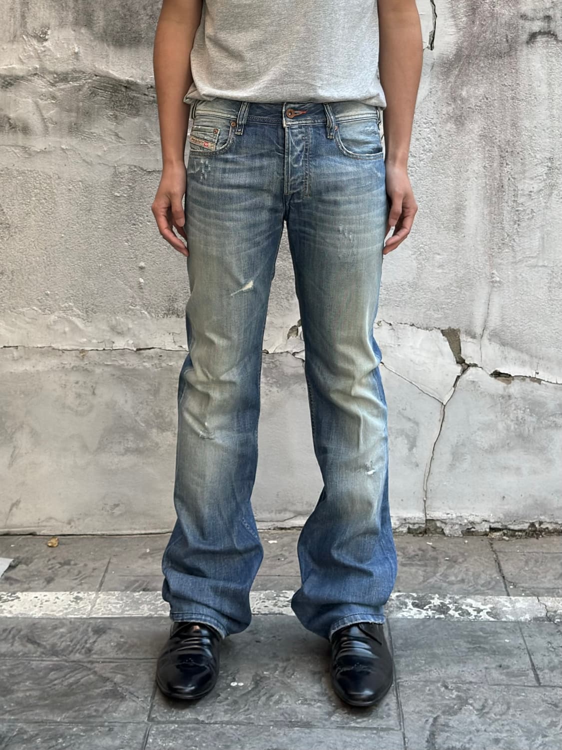 디젤 ZATINY 플레어 데님 팬츠 상품이미지1