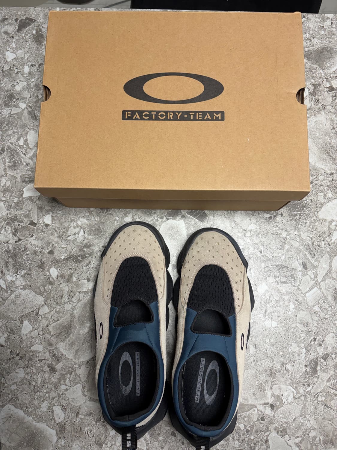 오클리 브레인데드 플래시 샌들 샌드블루 275 상품이미지4