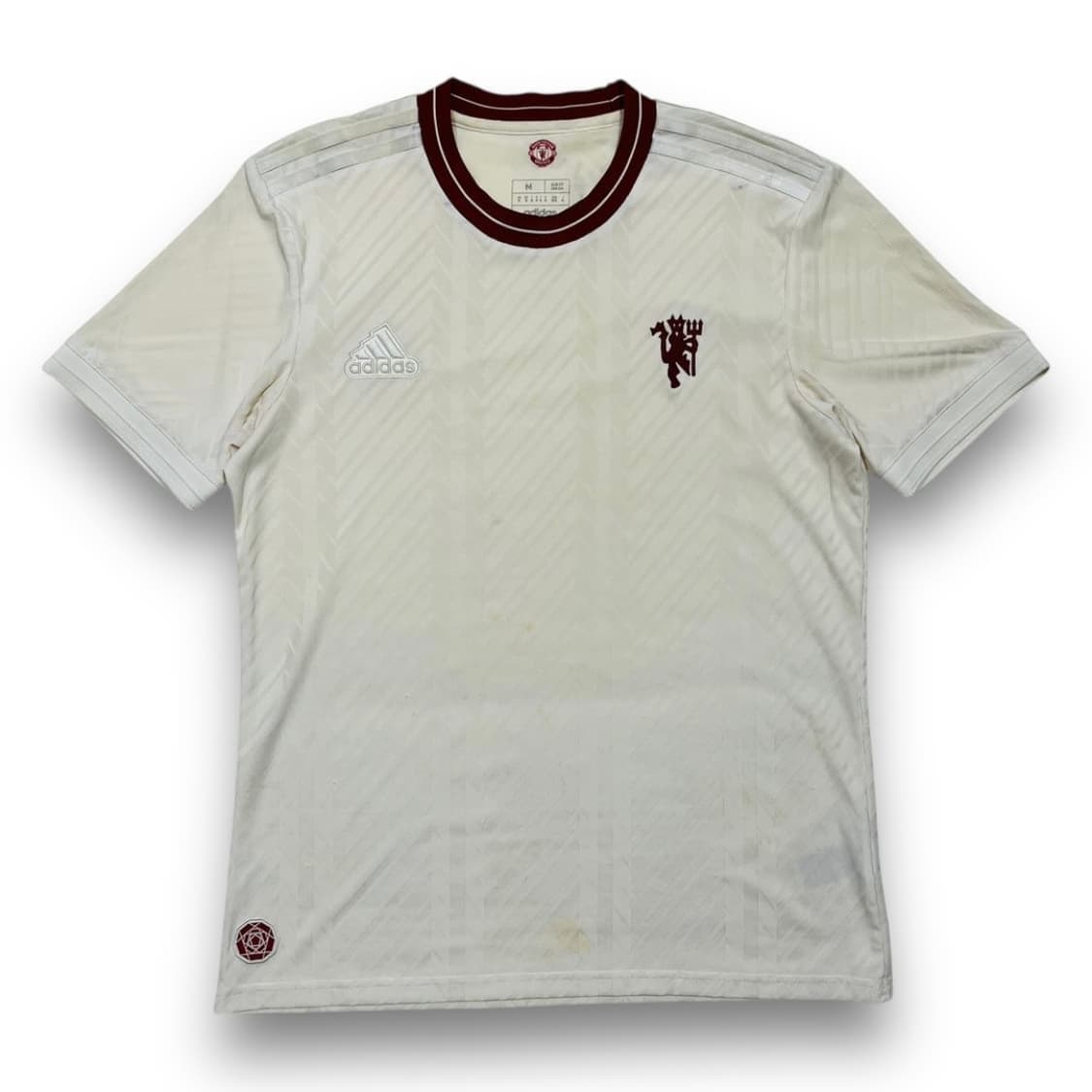 아디다스 맨체스터 유나이티드 라이프 스타일 축구 유니폼 상품이미지1