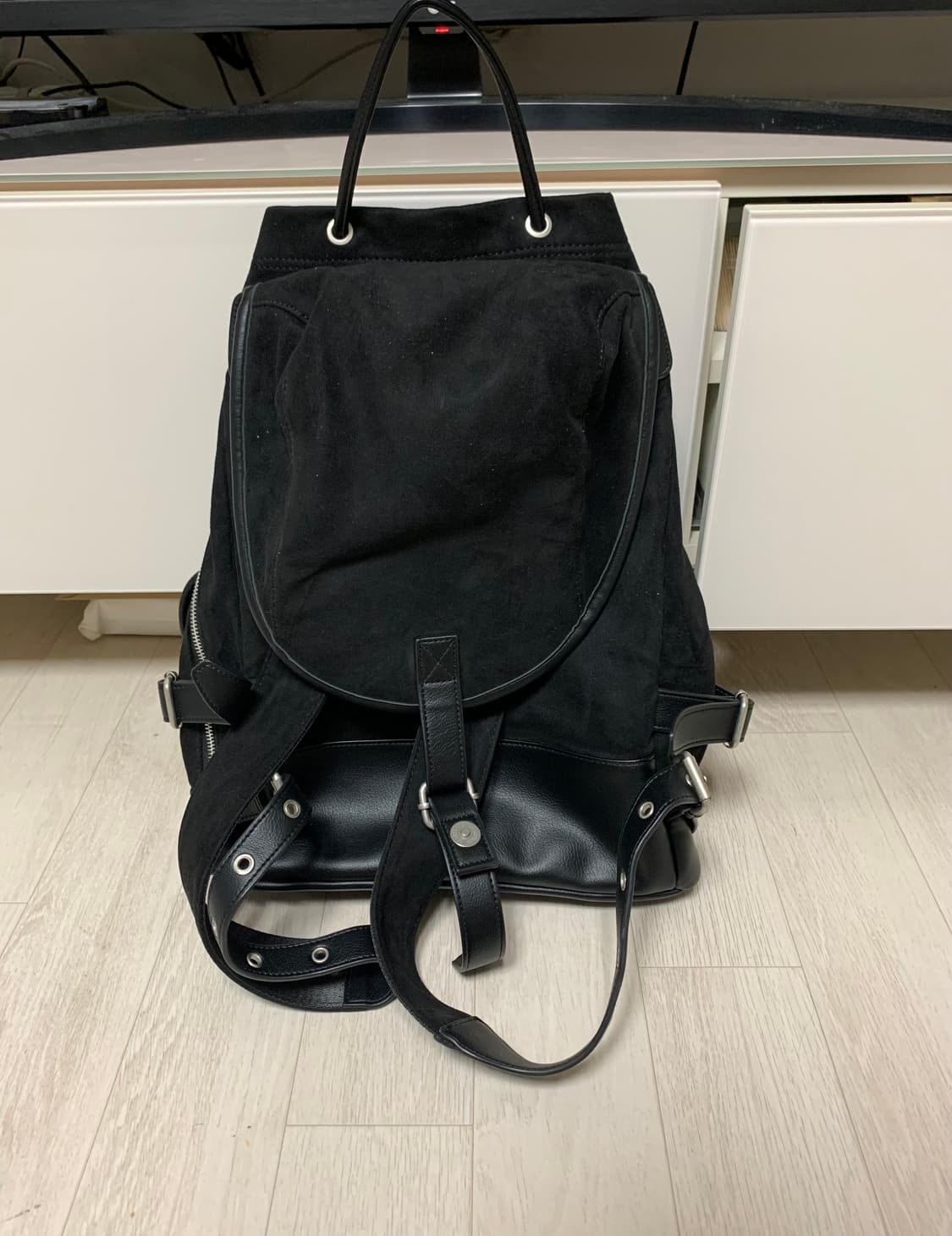 앨버트 스웨이드 럭색 블랙 상품이미지3