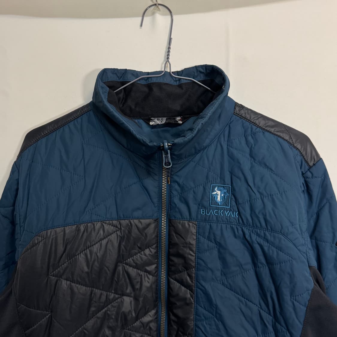 블랙야크 퀼팅 경량패딩 상품이미지2