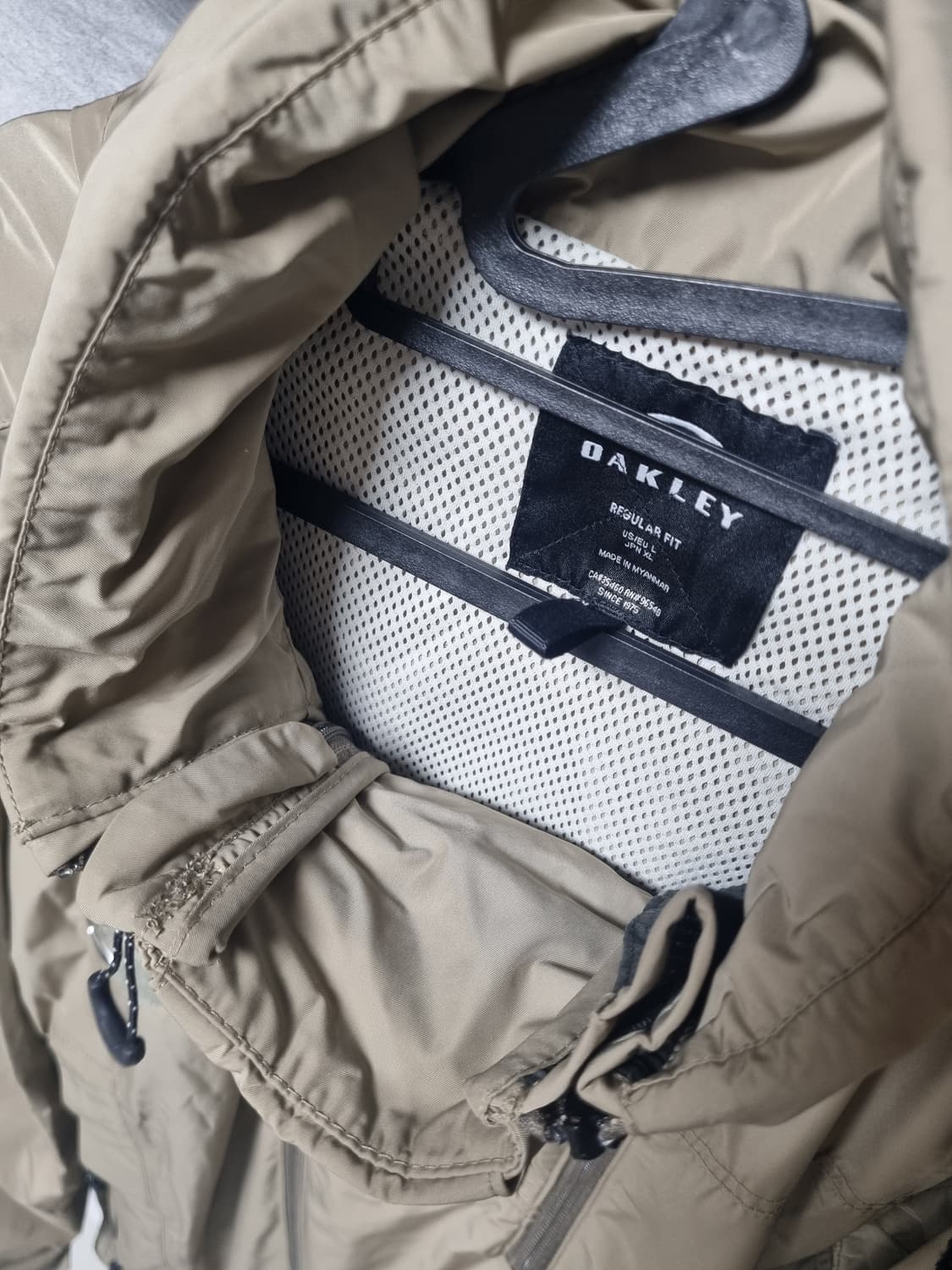 오클리 바람막이 xl 상품이미지7