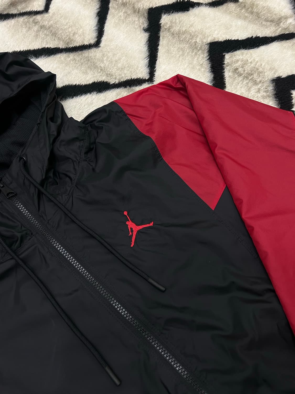 [3XL]나이키조던 에센셜 후드 우븐바람막이 상품이미지1