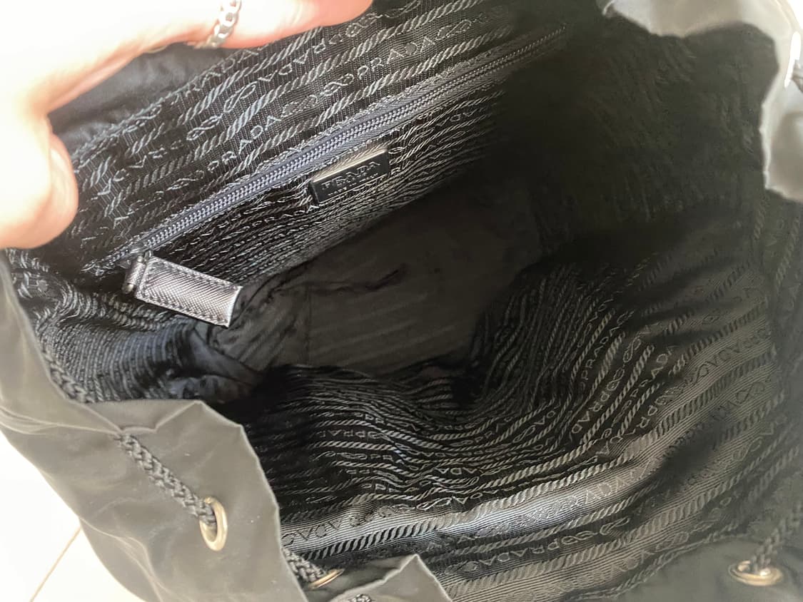 프라다 V163 우산꽃이 백팩 블랙 라지 사이즈 상품이미지10