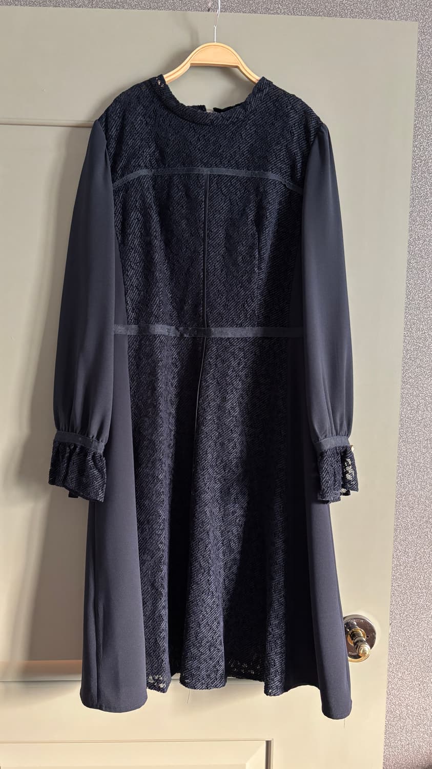 KEITH(키이스) 네이비 레이스 원피스 상품이미지4