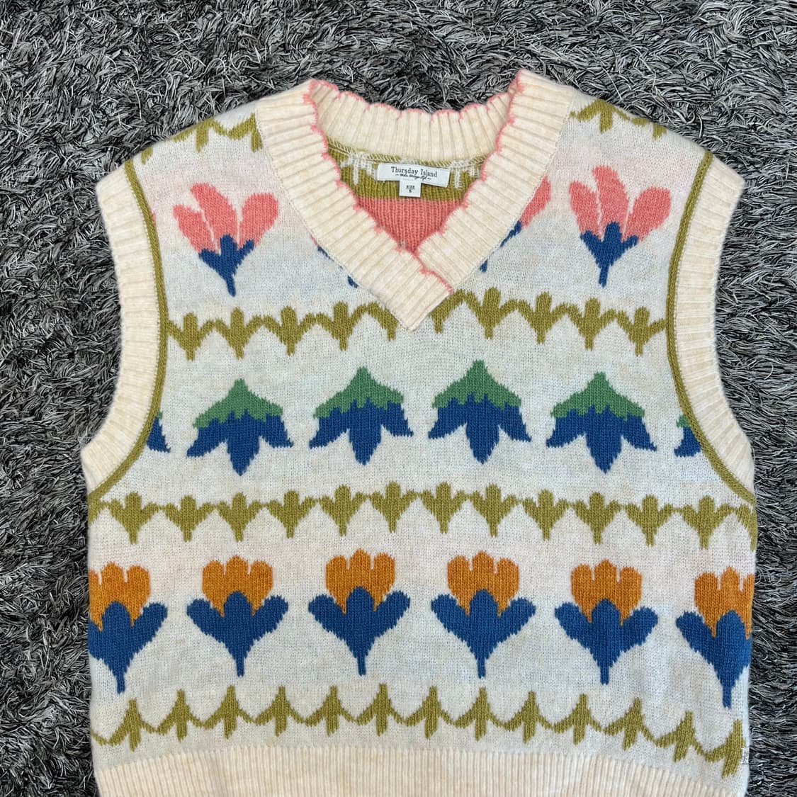 써스데이아일랜드 여성 울 베스트 85-160(S) 상품이미지2