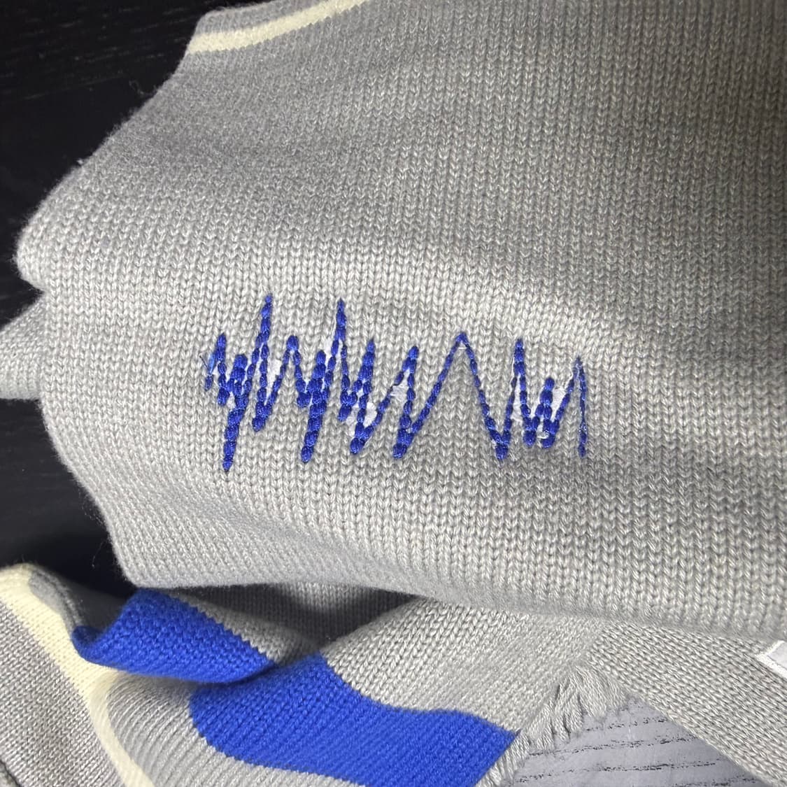 아더에러 폴드 머플러 상품이미지5