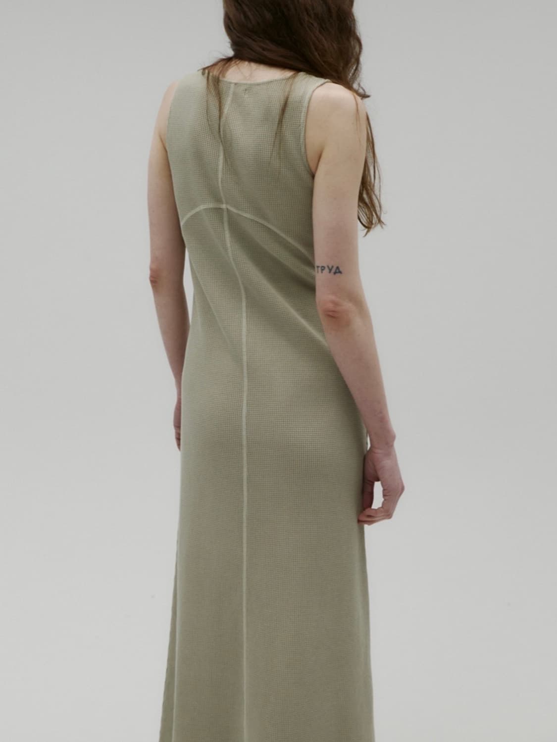 솔티페블 원피스 베이지 상품이미지2