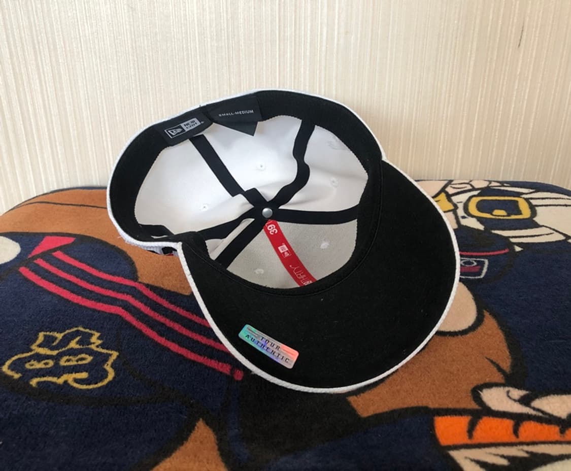 테일러메이드X뉴에라골프 골프모자 장이근프로 싸인모자 상품이미지9