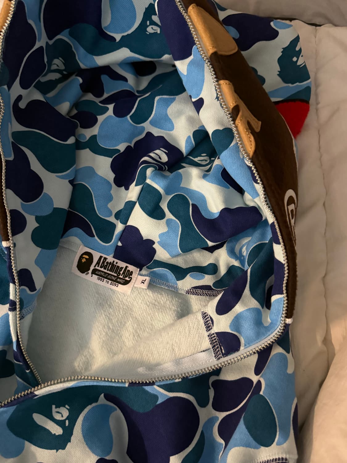 새상품급 정품 베이프 청계 카모 후드집업 상품이미지9