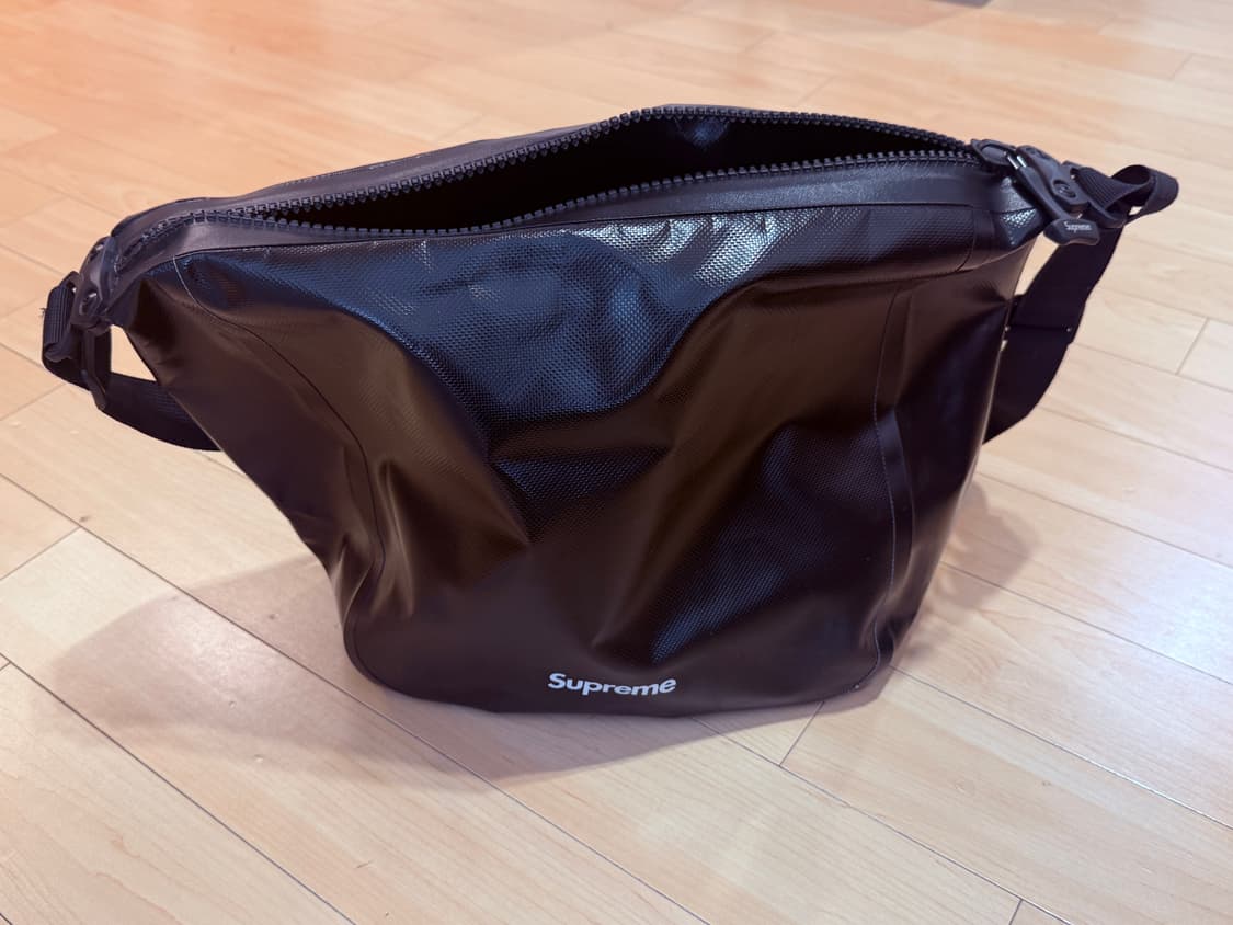 슈프림 오르트립 메신저백 블랙 상품이미지2