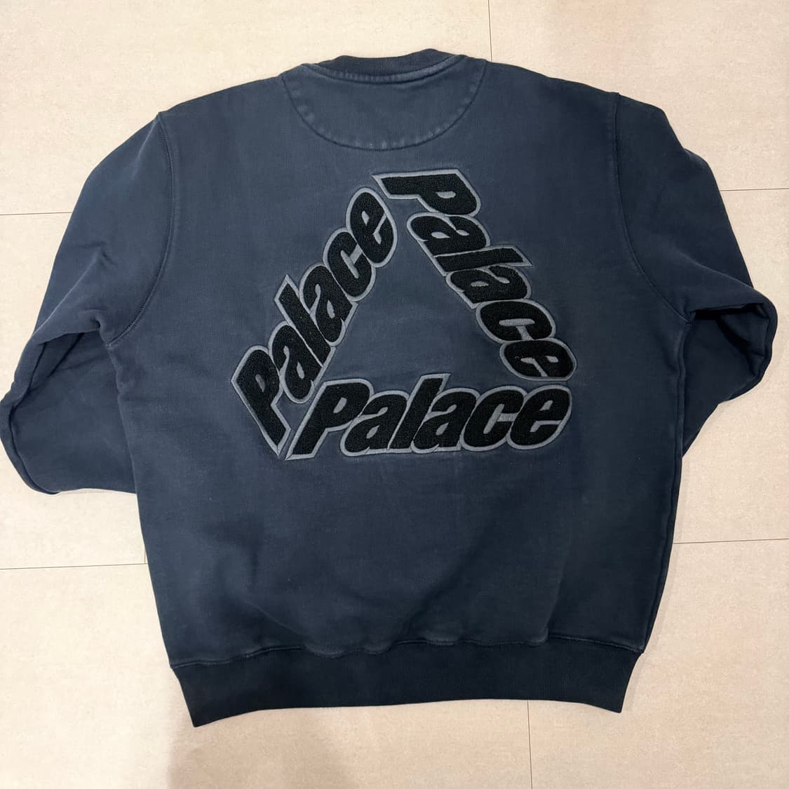 팔라스 트라이퍼그 셔닐 크루넥 블랙 상품이미지4