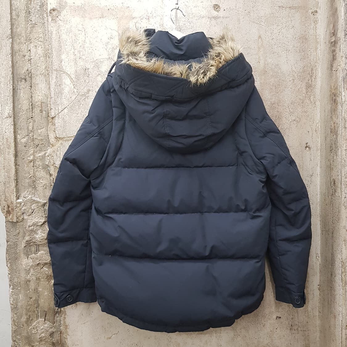 리바이스 스트라우스 패딩 M사이즈  상품이미지2