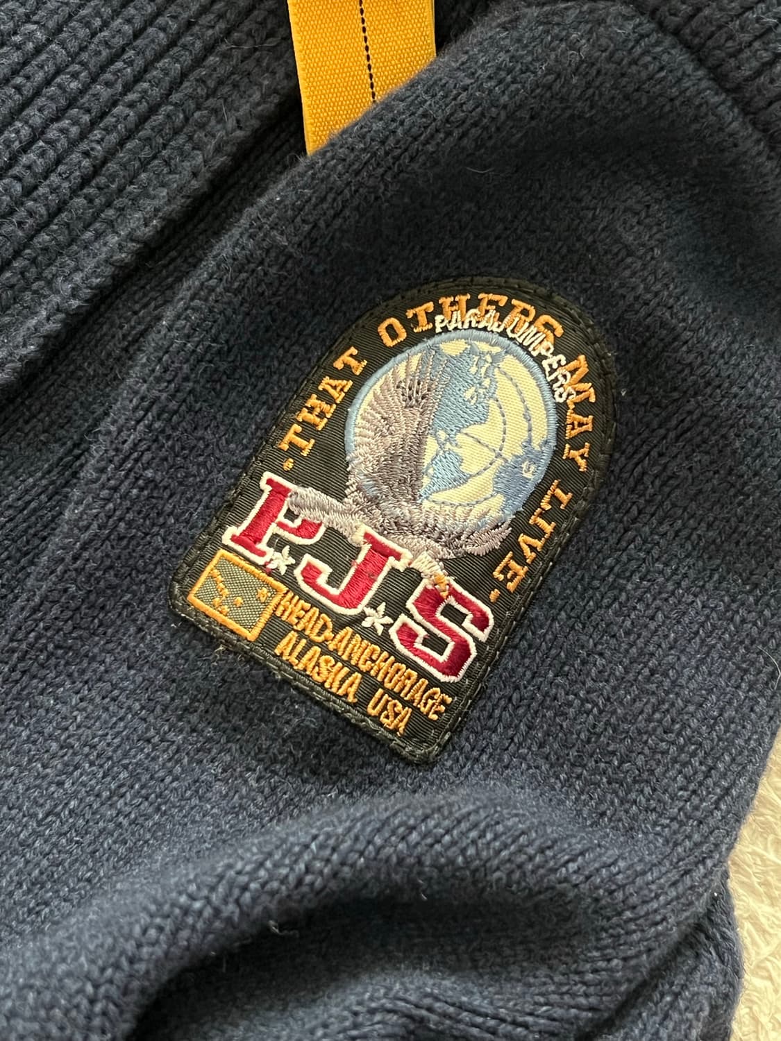 파라점퍼스 니트집업 상품이미지2