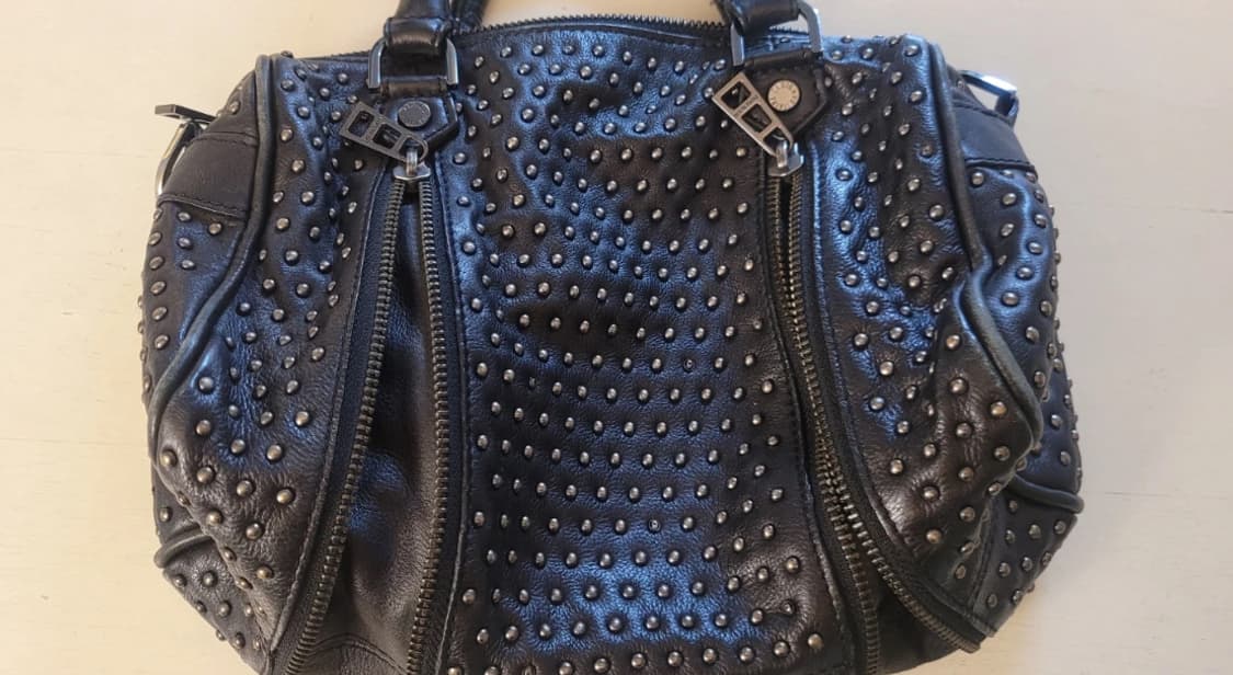 자딕앤볼테르 Zadig & Voltaire Sunny 스터드 레더백 상품이미지7