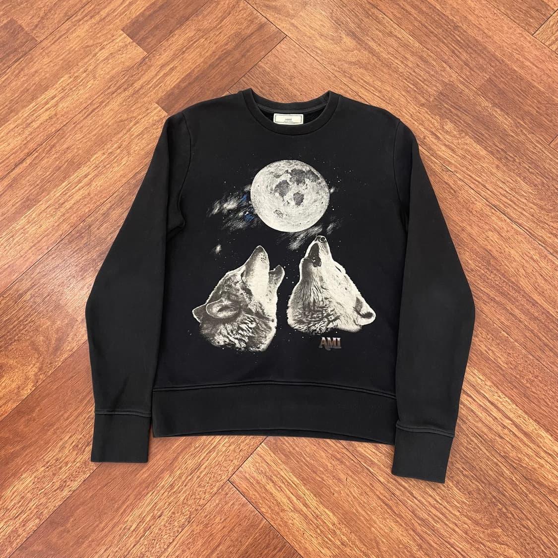 아미 문라이트 울프 맨투맨 상품이미지1