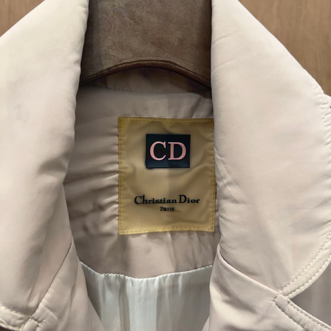 크리스찬 디올 롱 자켓 포켓 지퍼 스트랩 디테일 슬림핏 베이지 핑크 상품이미지7