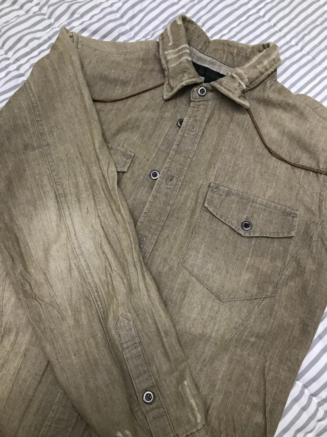 Schlüssel distressed western shirt 상품이미지2