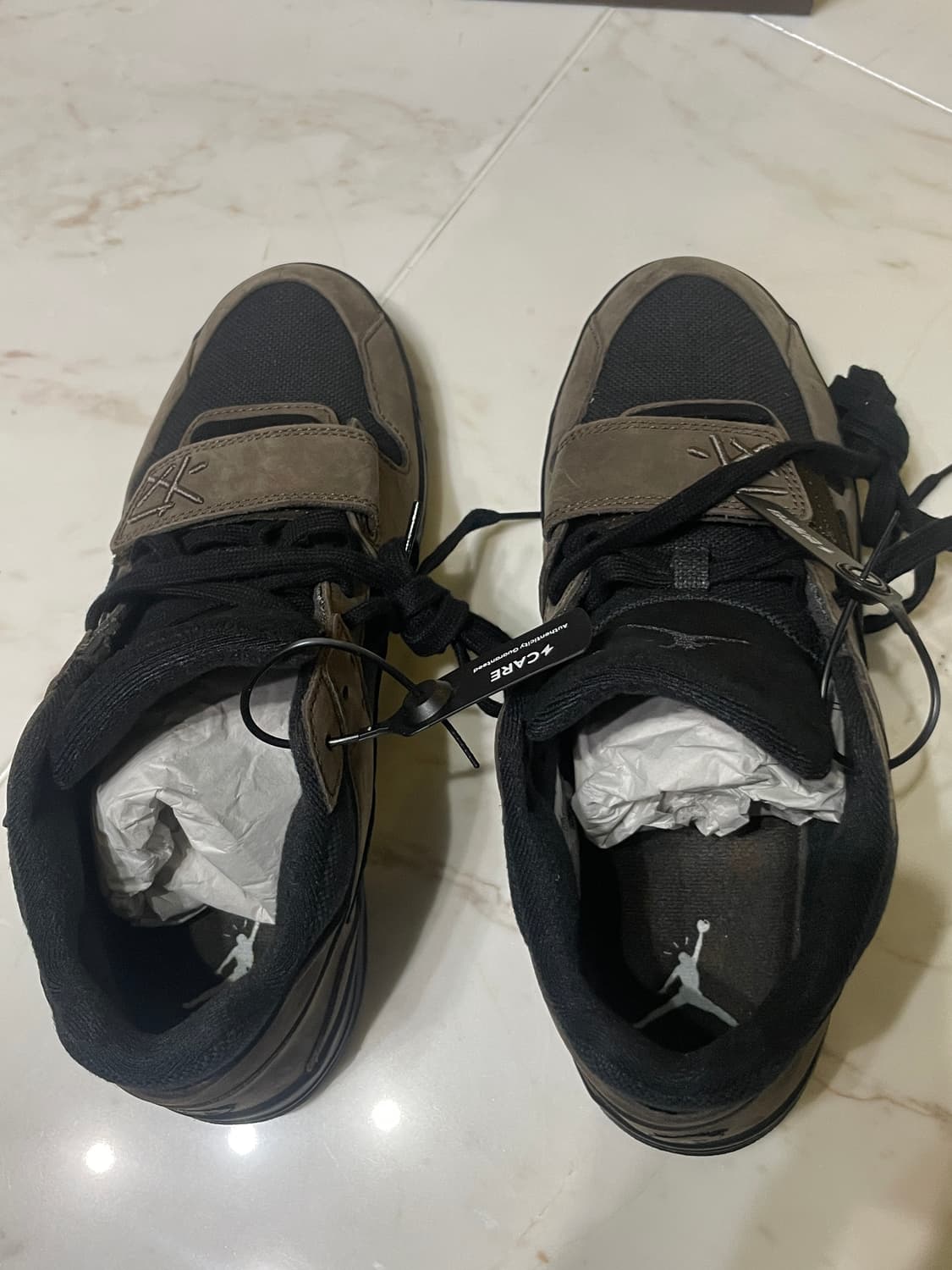 나이키 점프맨 잭 TR 블랙 앤 다크 모카 트래비스 스캇 290 295 상품이미지4