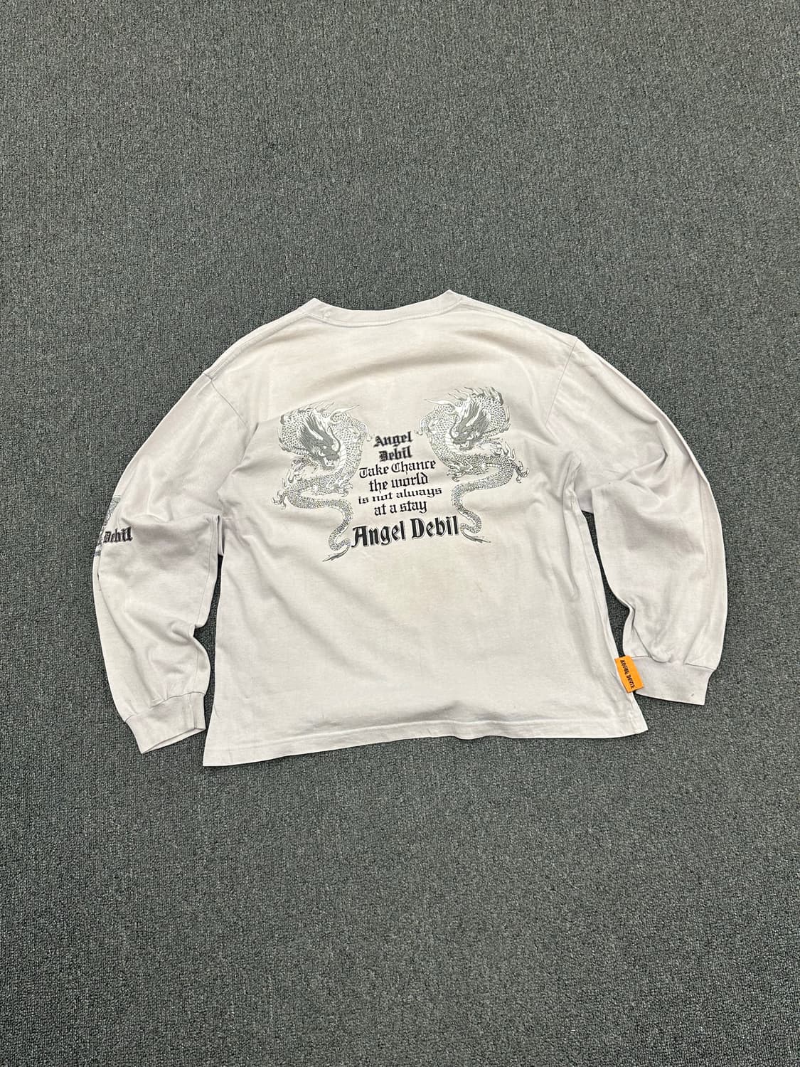 OS)Angel Devil vintage 드래곤 프린팅 베이지 롱슬리브 상품이미지6