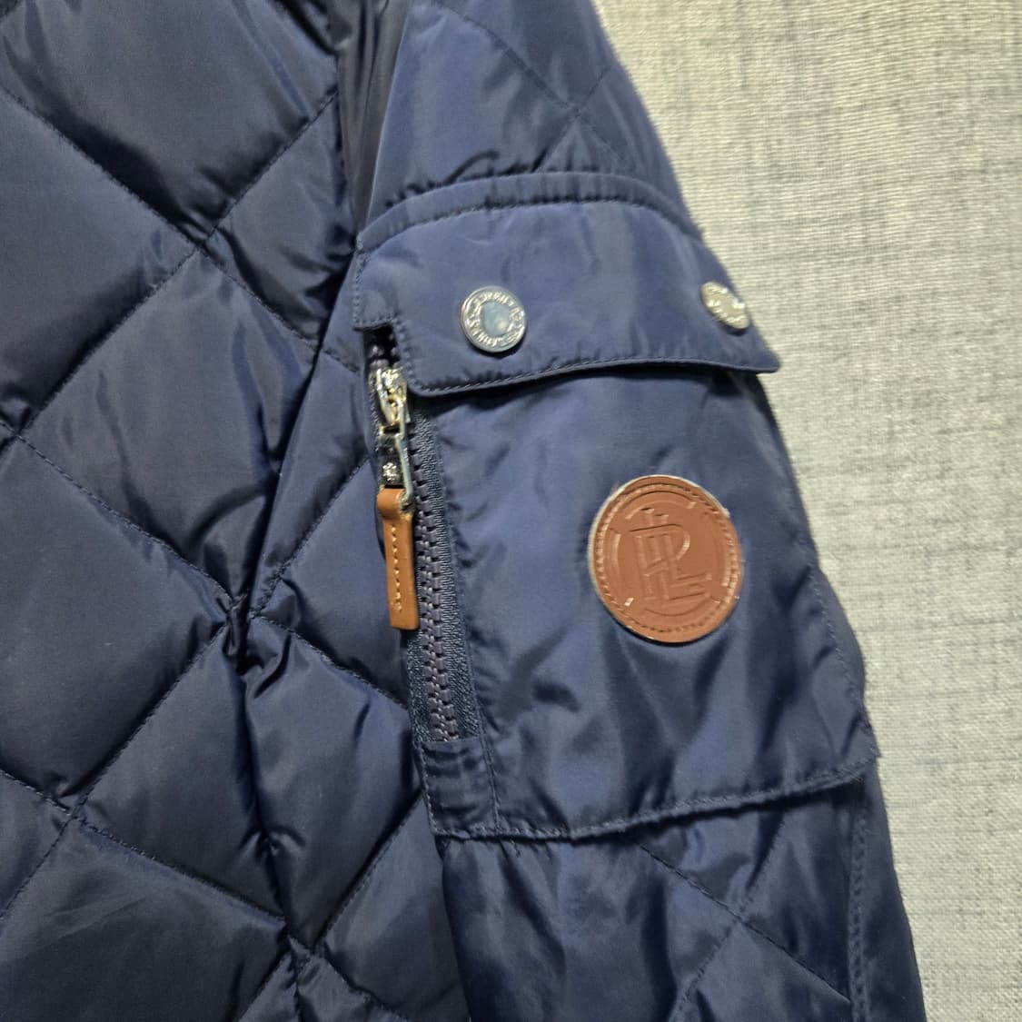 랄프로렌 레더 퀄티드 셰르파 다운 코트  상품이미지3