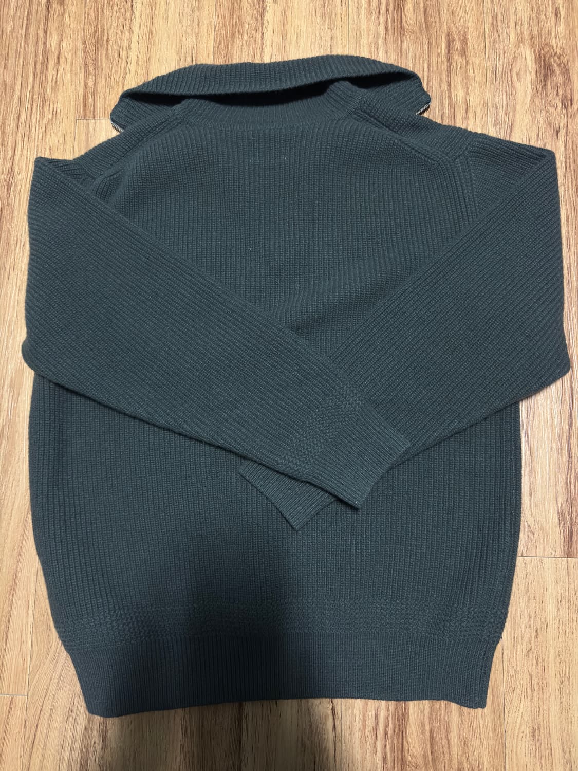 홀리선 하프집업니트 chive 상품이미지3