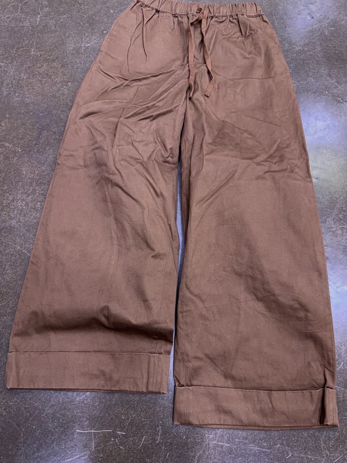 유니클로 x Jw앤더슨 우먼스 밴딩 트라우저 팬츠 브라운 M 상품이미지4