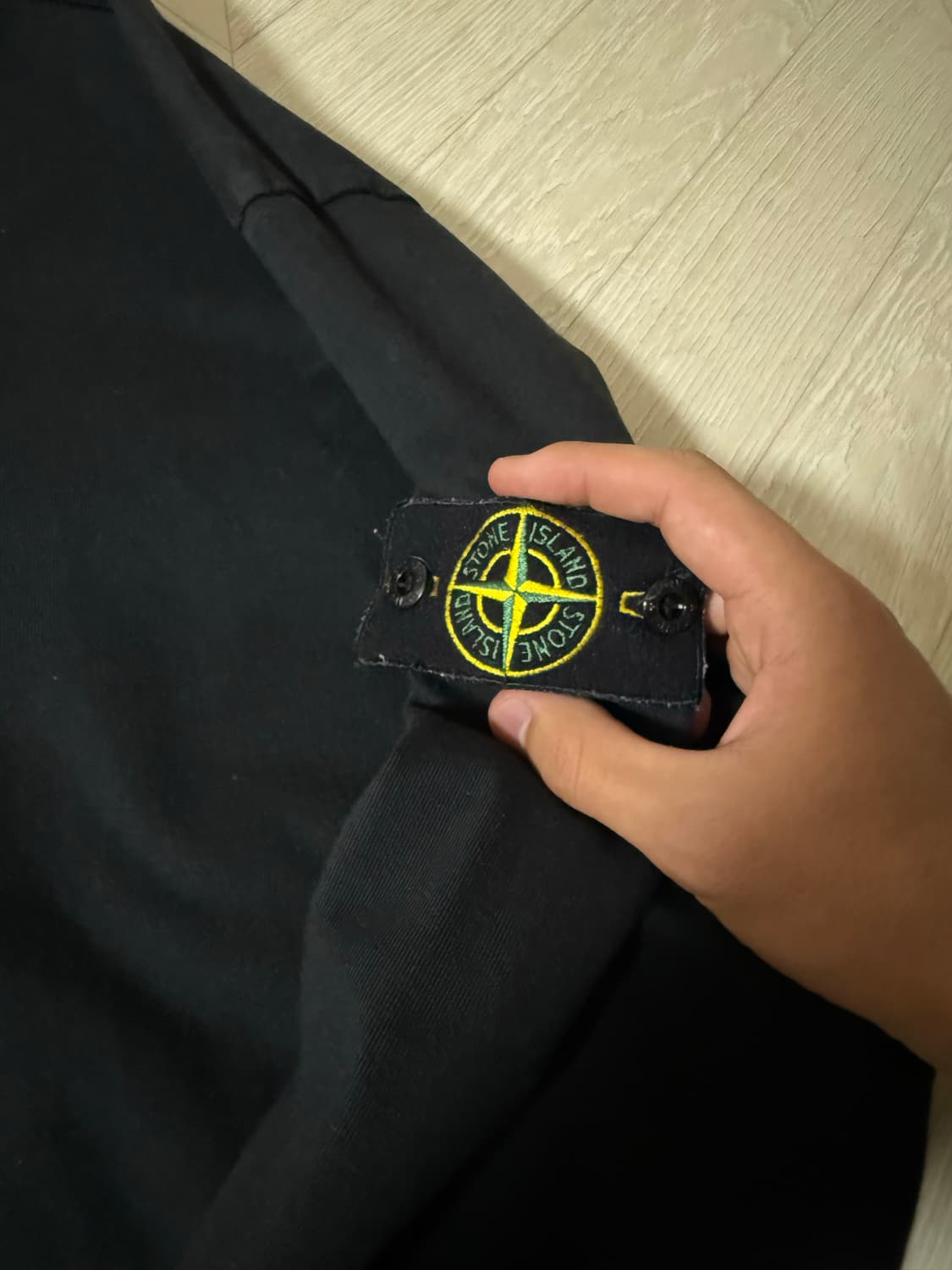 스톤아일랜드 맨투맨 블랙 L 상품이미지2
